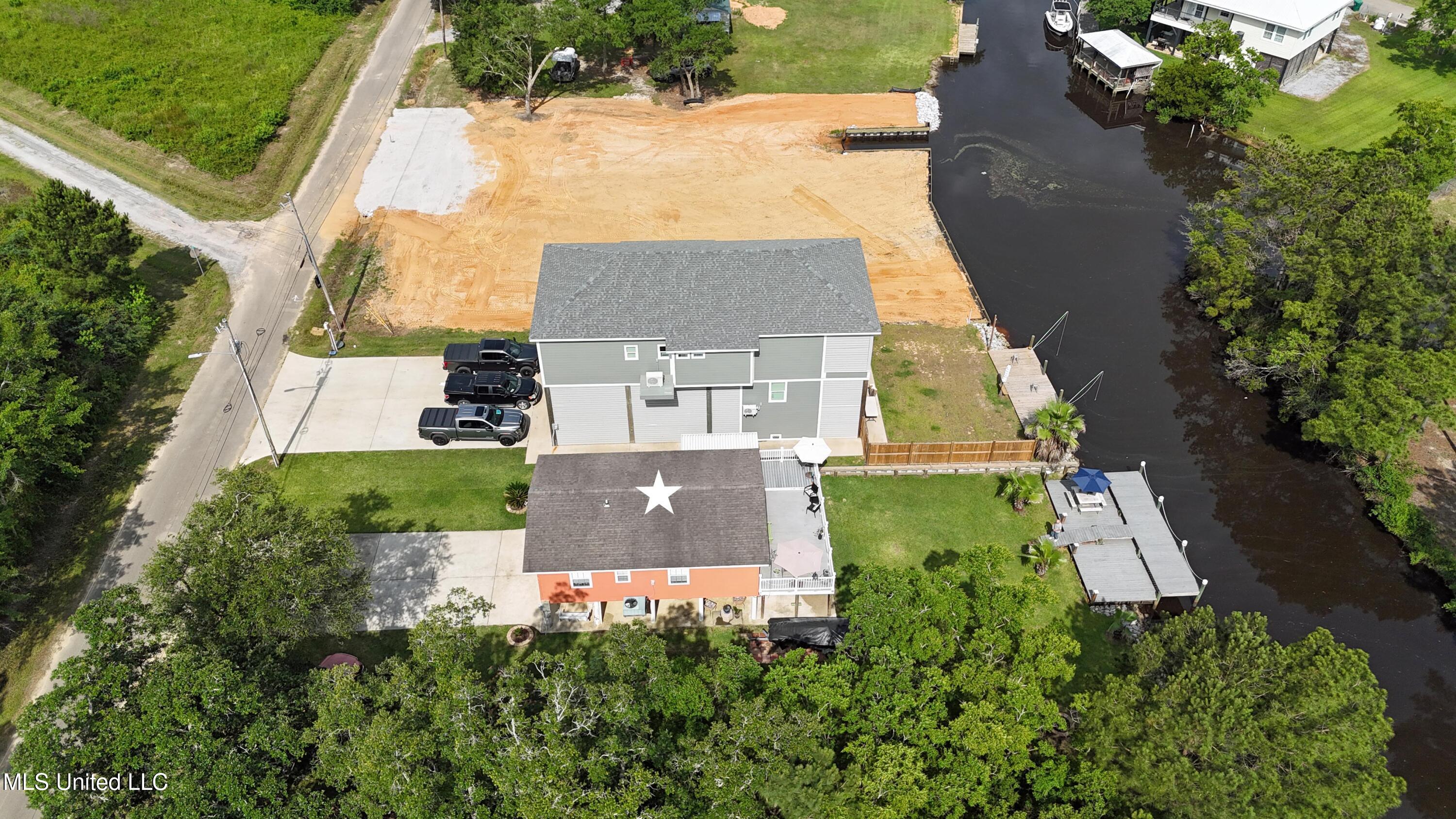 11600 Bayou View Drive, Bay Saint Louis, Mississippi image 27