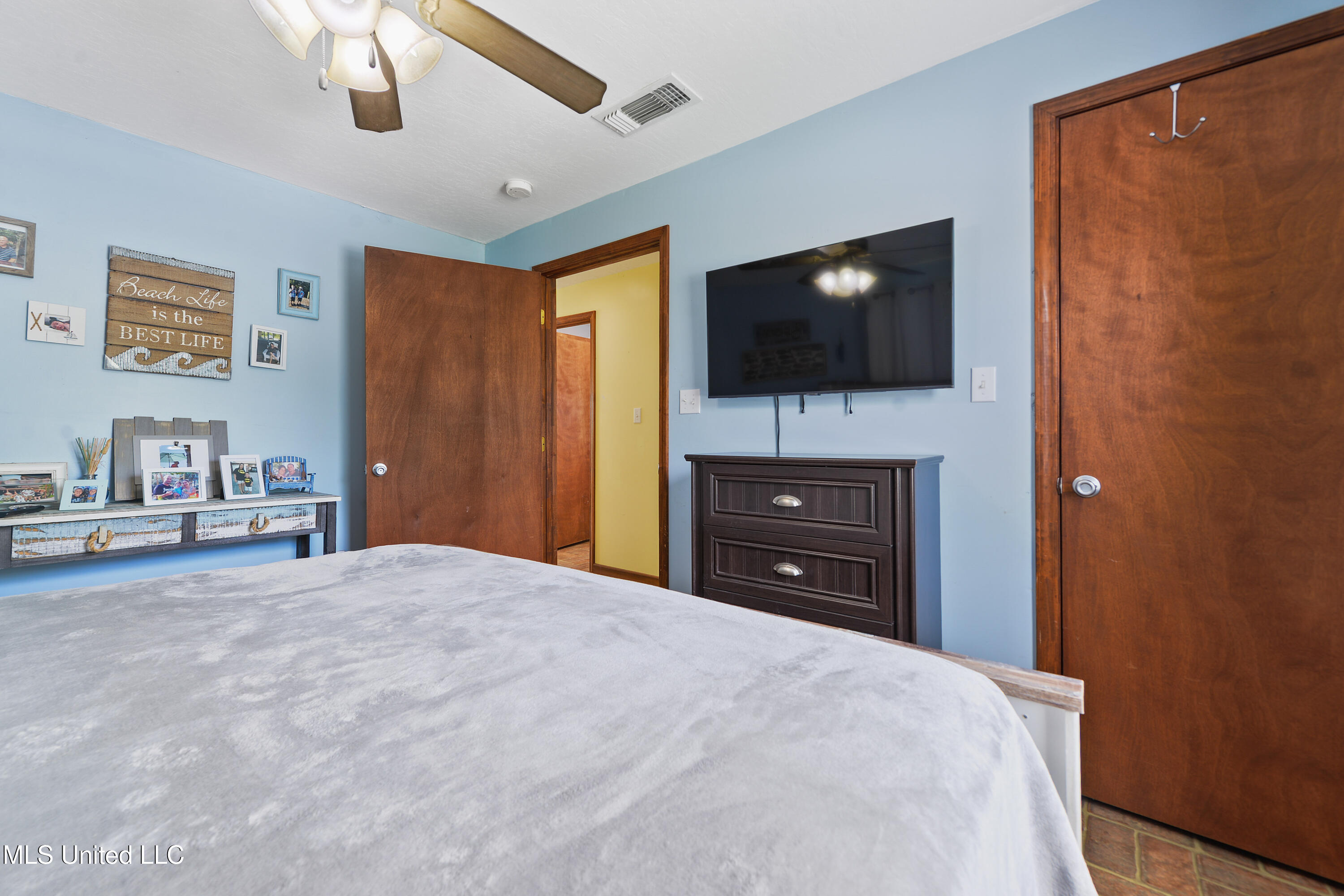 11600 Bayou View Drive, Bay Saint Louis, Mississippi image 17