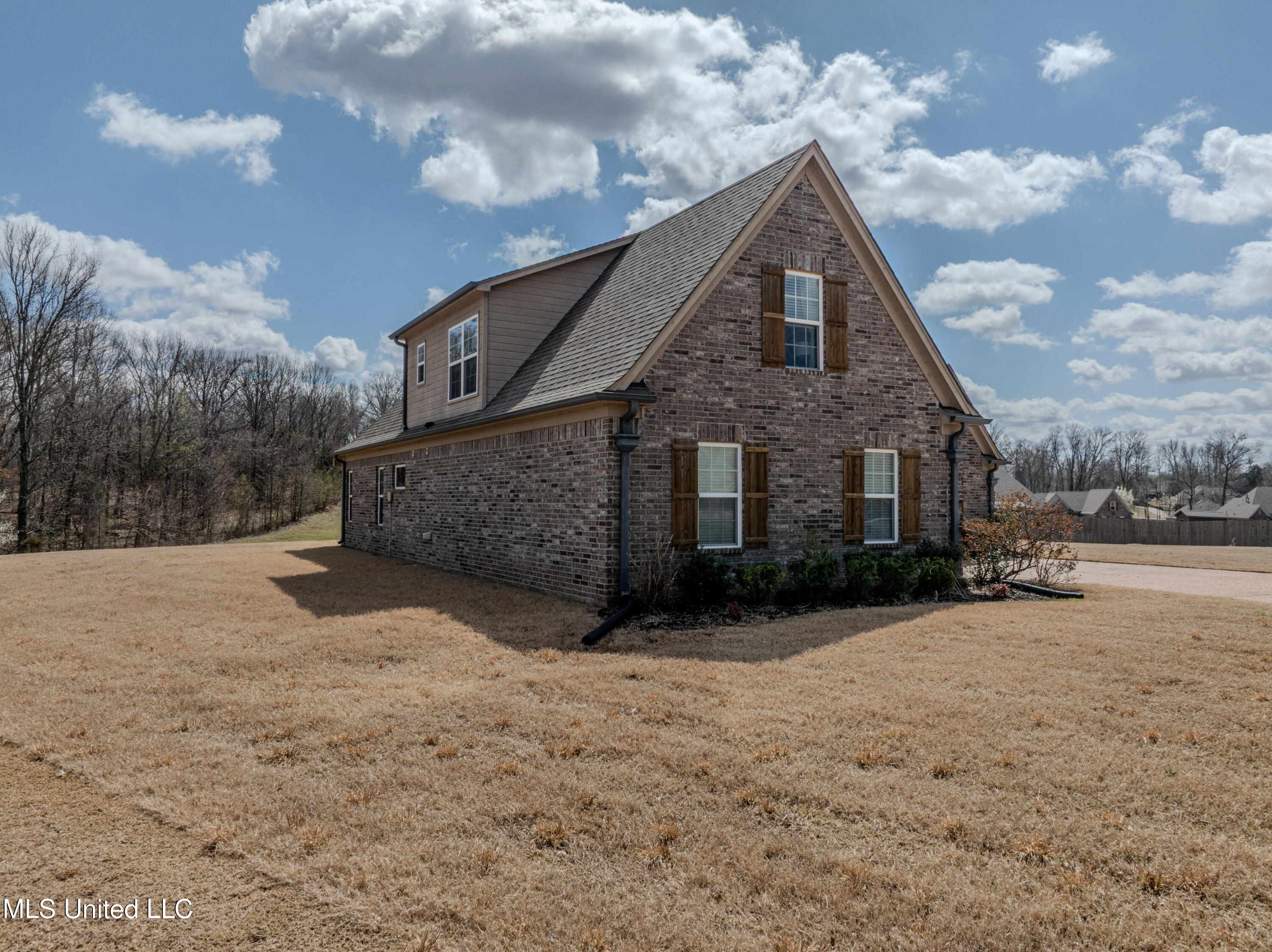2385 Christian Cove, Southaven, Mississippi image 36
