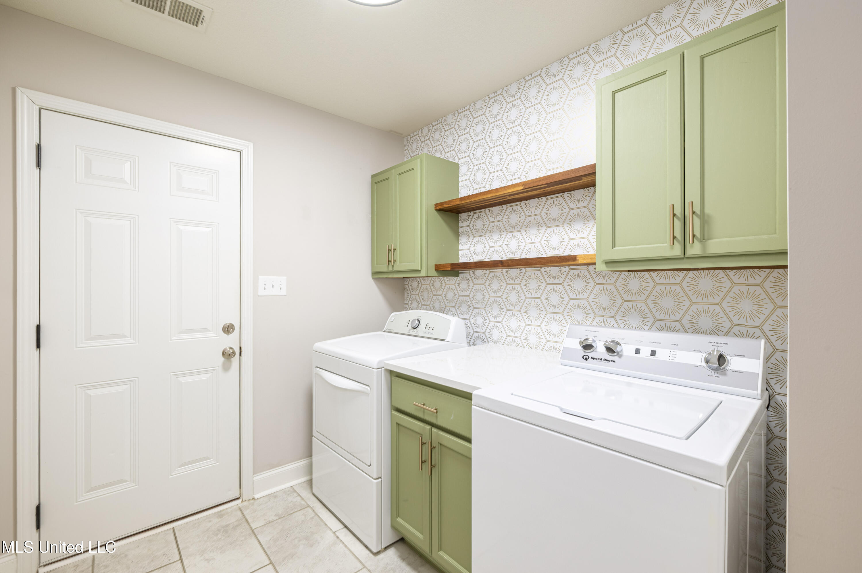 2385 Christian Cove, Southaven, Mississippi image 19