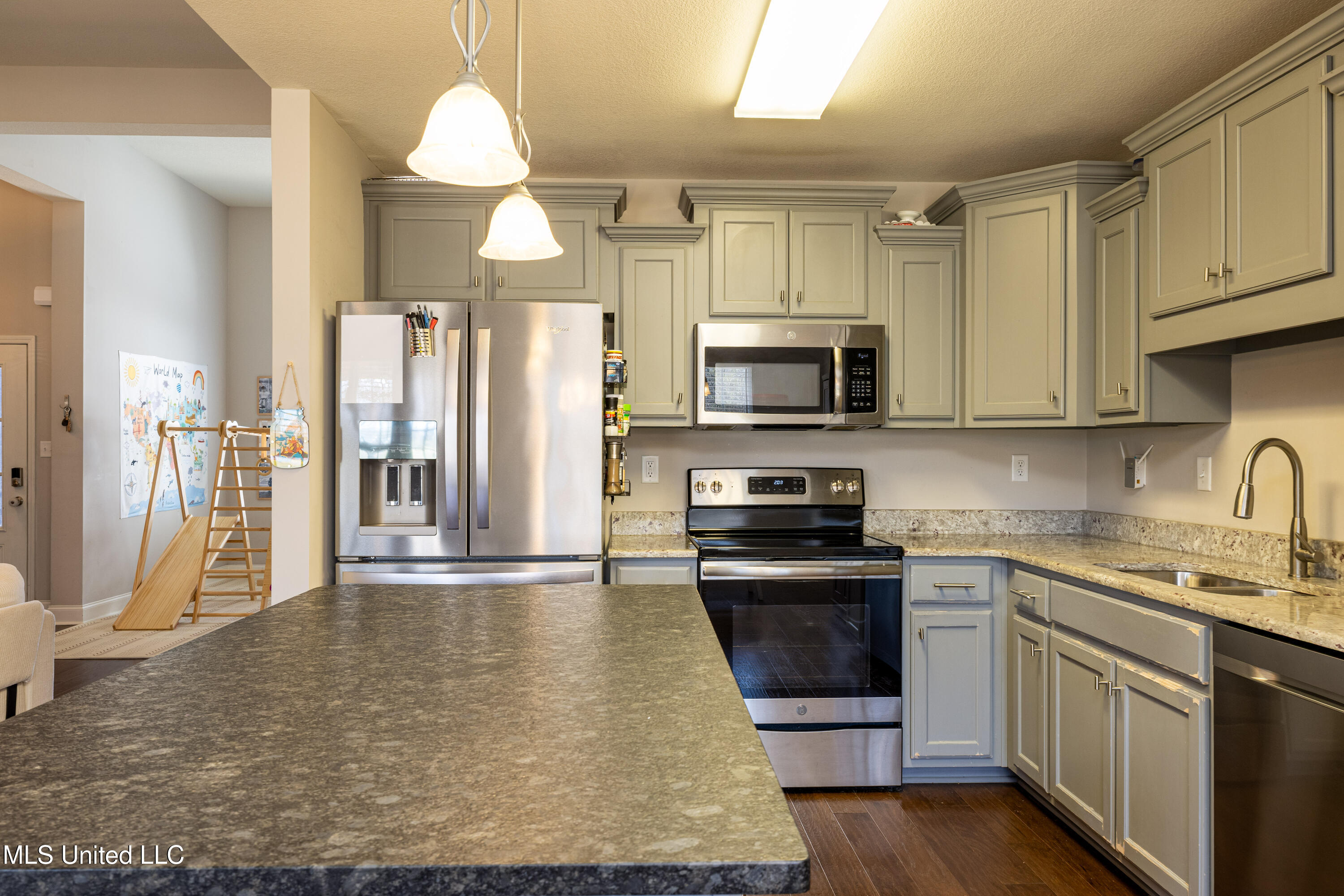 2385 Christian Cove, Southaven, Mississippi image 10