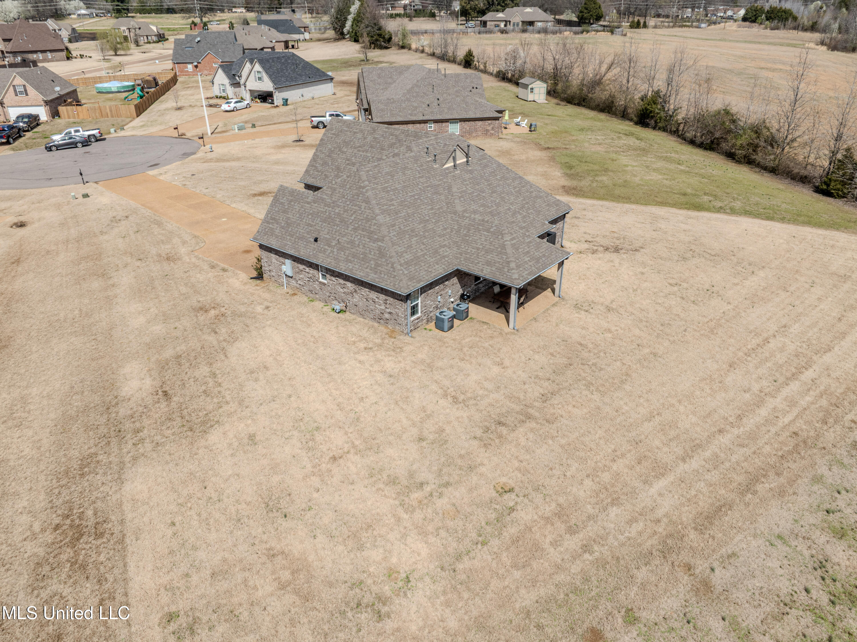 2385 Christian Cove, Southaven, Mississippi image 45