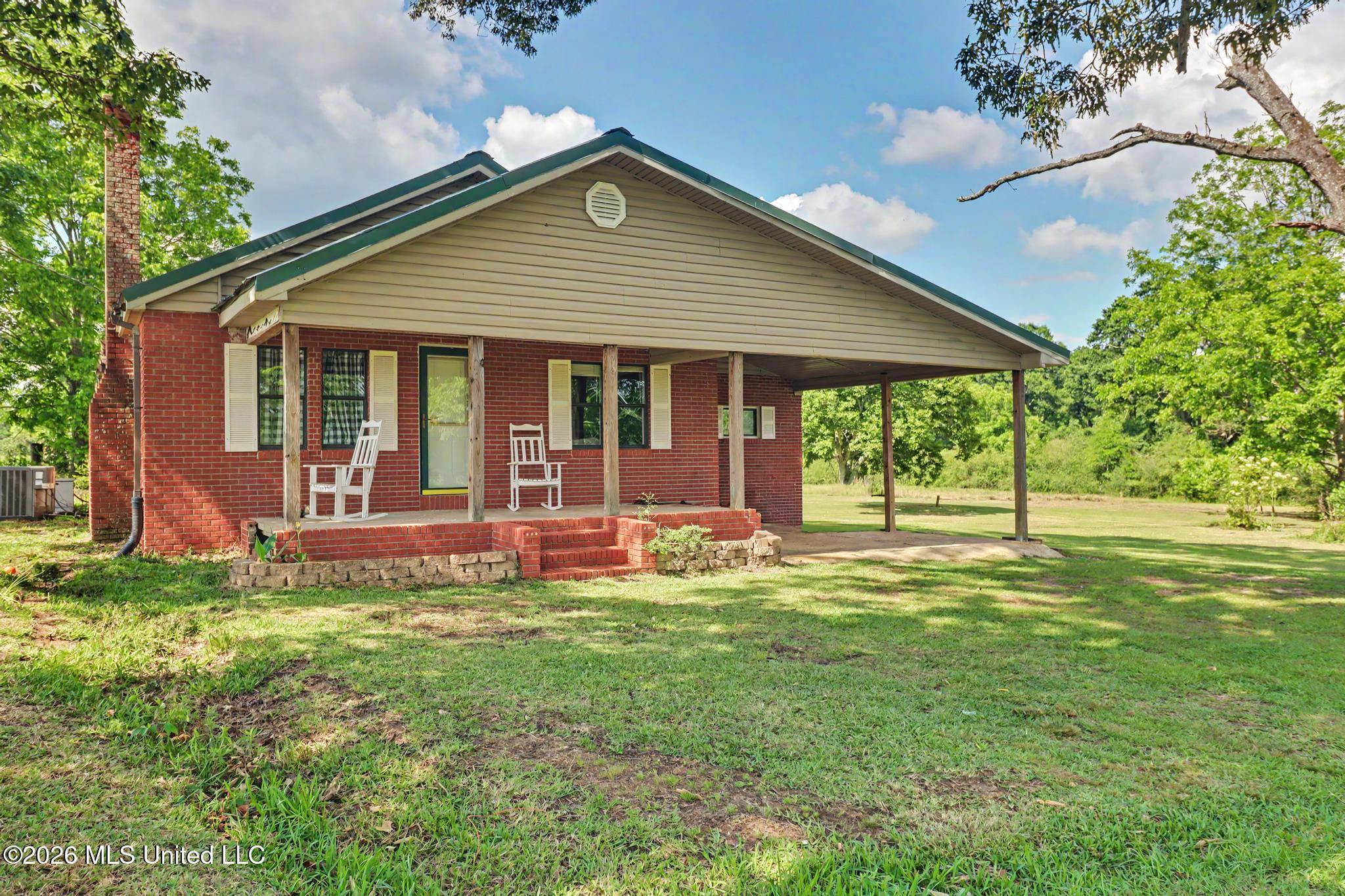 340 E Bond Road