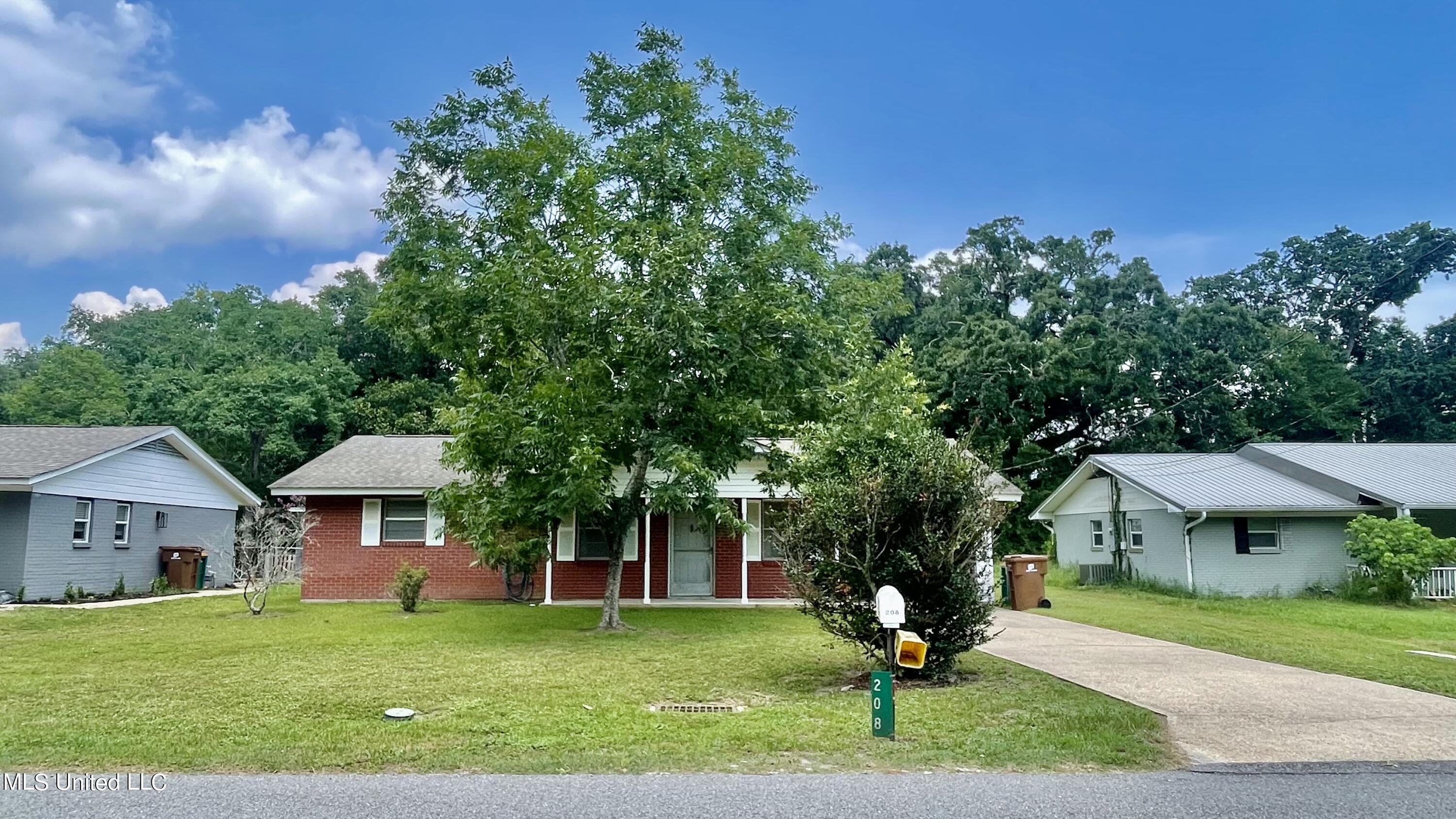 208 Cox Avenue, Long Beach, Mississippi image 1