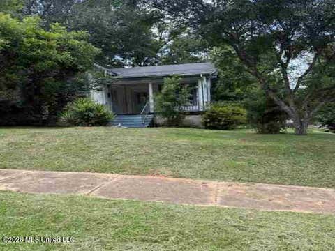 Homes For Sale - 504 S 5th Street<br/> McComb, MS 39648