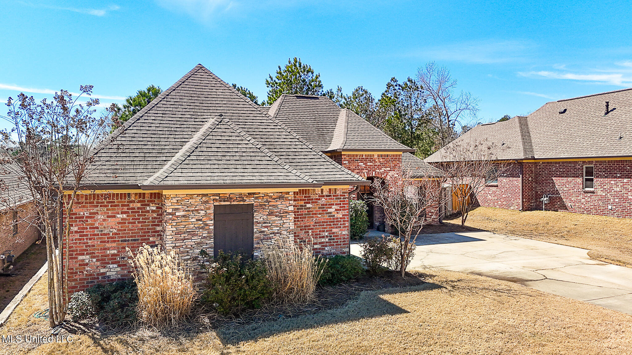 712 Adair Street, Brandon, Mississippi image 2