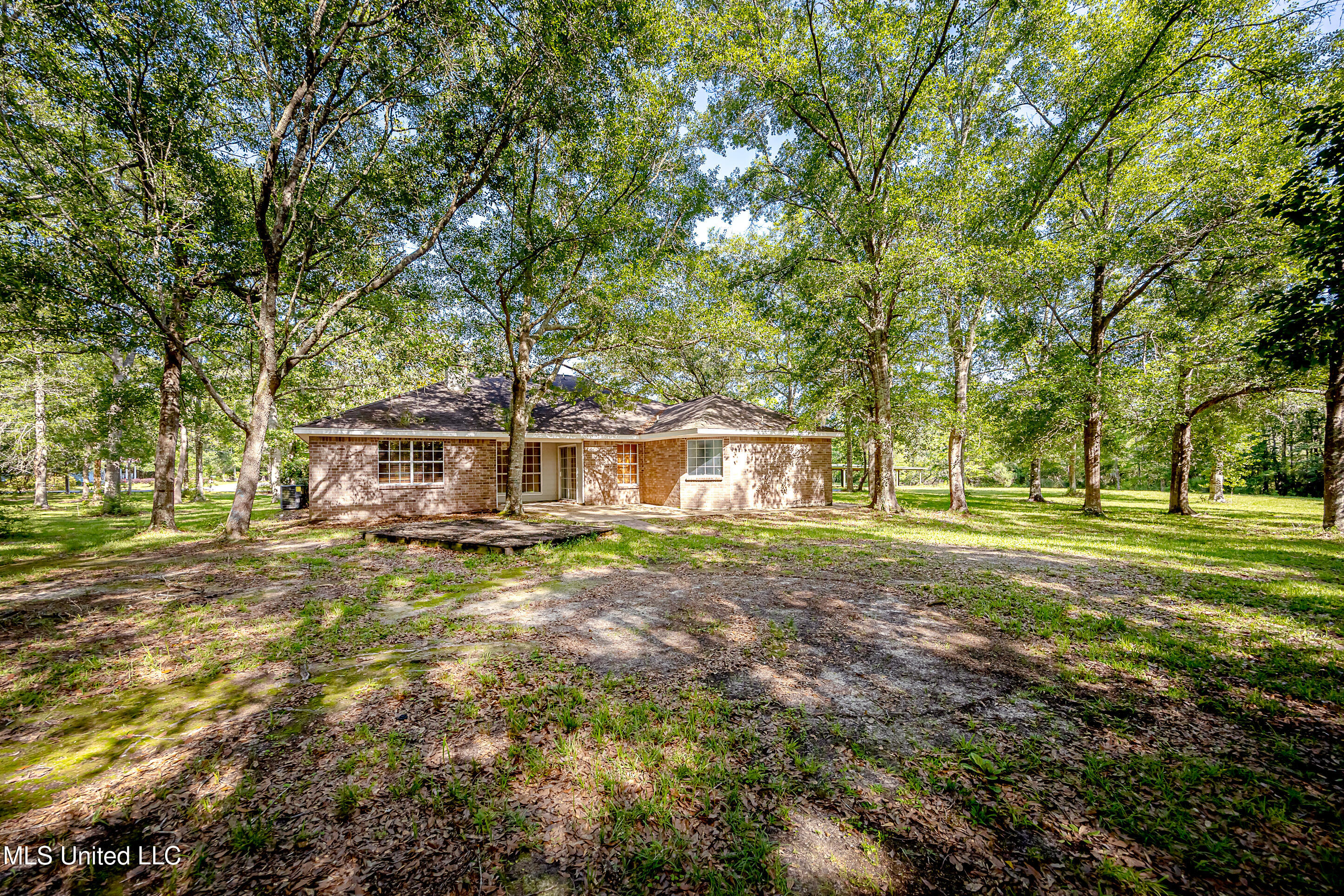 8113 Barron Road, Moss Point, Mississippi image 43