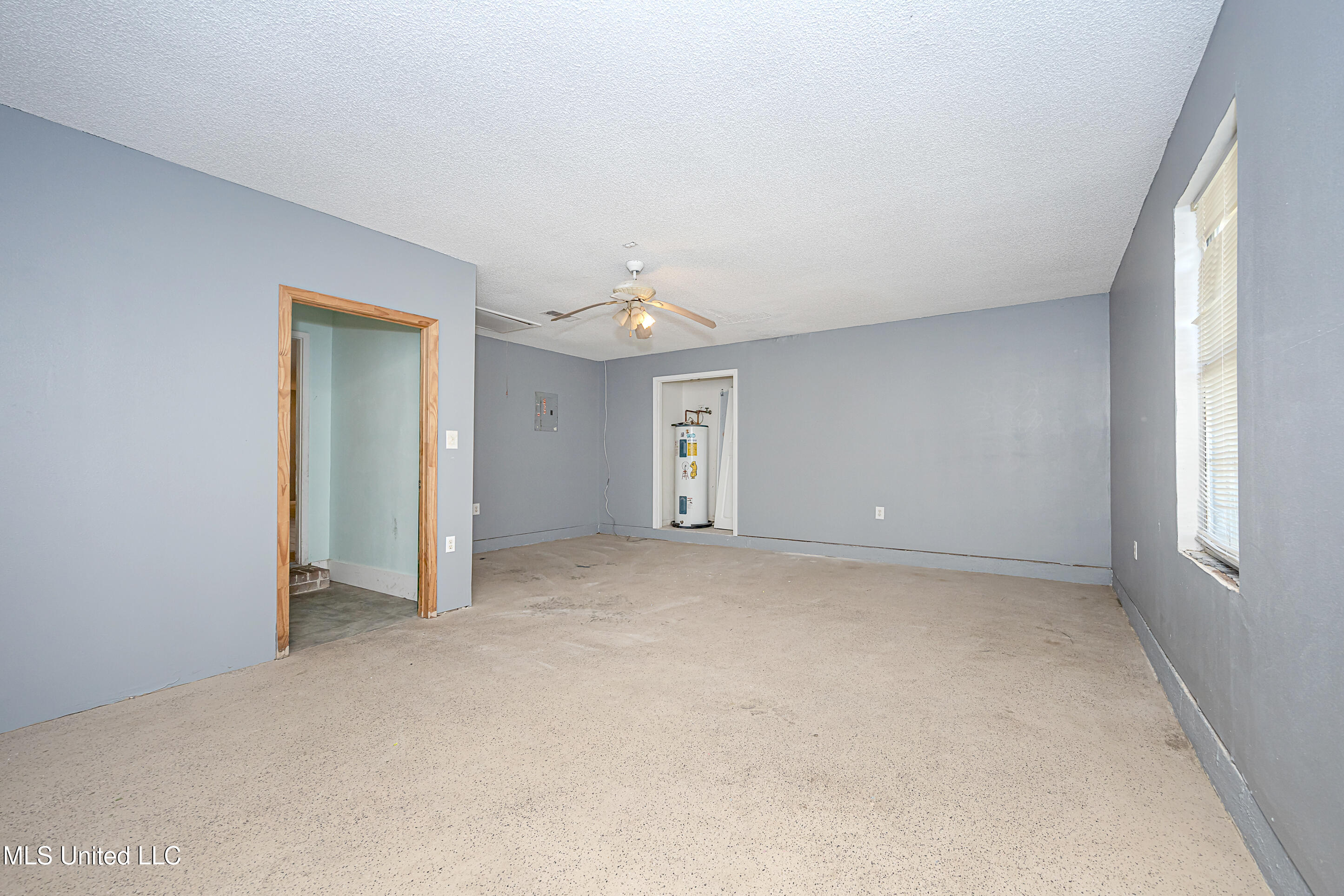 8113 Barron Road, Moss Point, Mississippi image 28