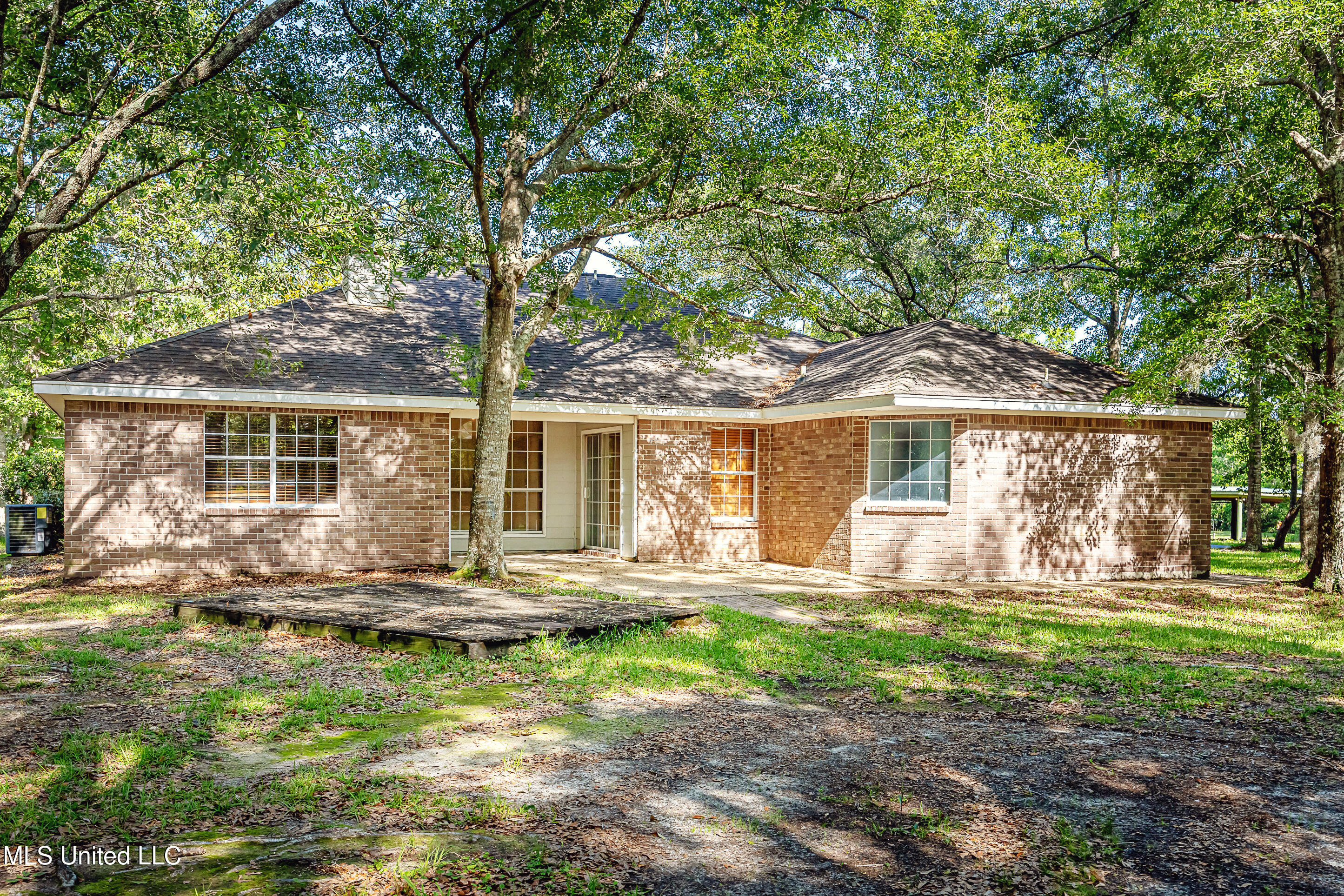 8113 Barron Road, Moss Point, Mississippi image 44
