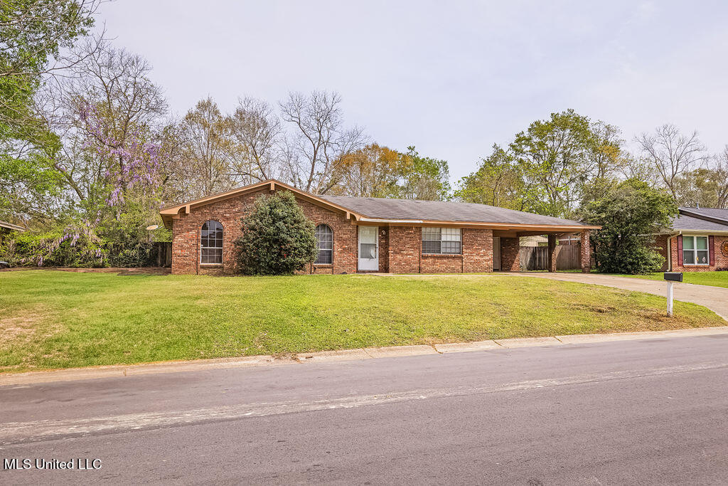 214 Janelle Drive, Gulfport, Mississippi image 3