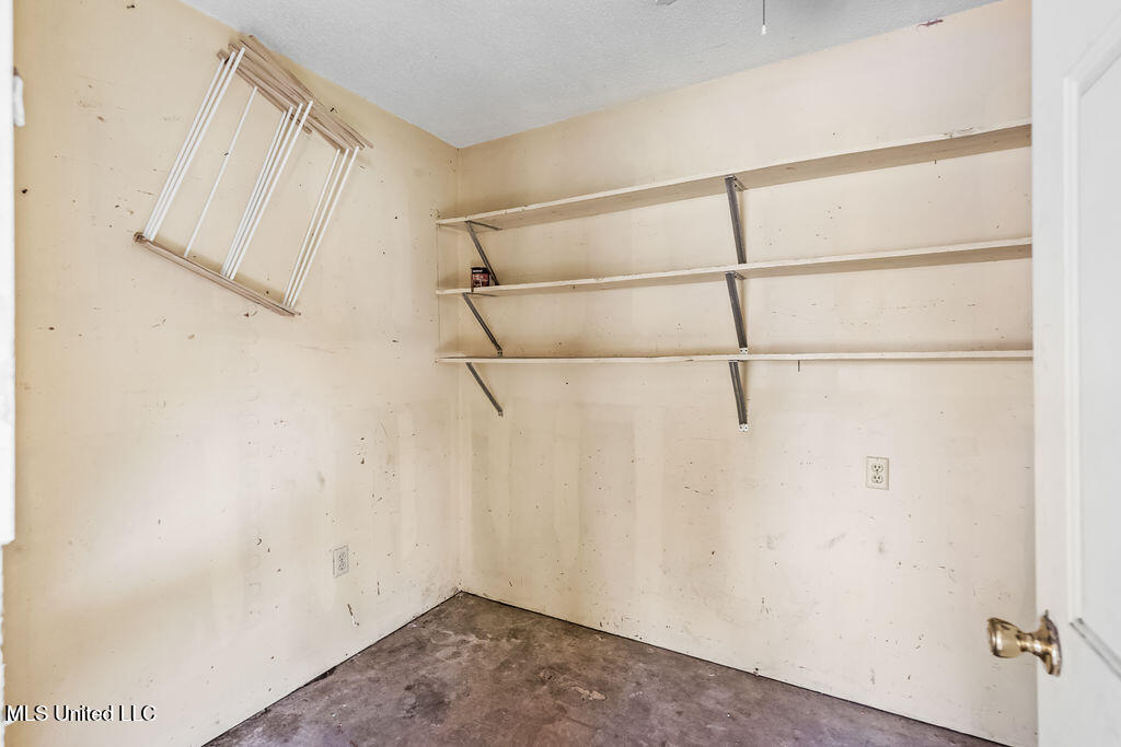 214 Janelle Drive, Gulfport, Mississippi image 20