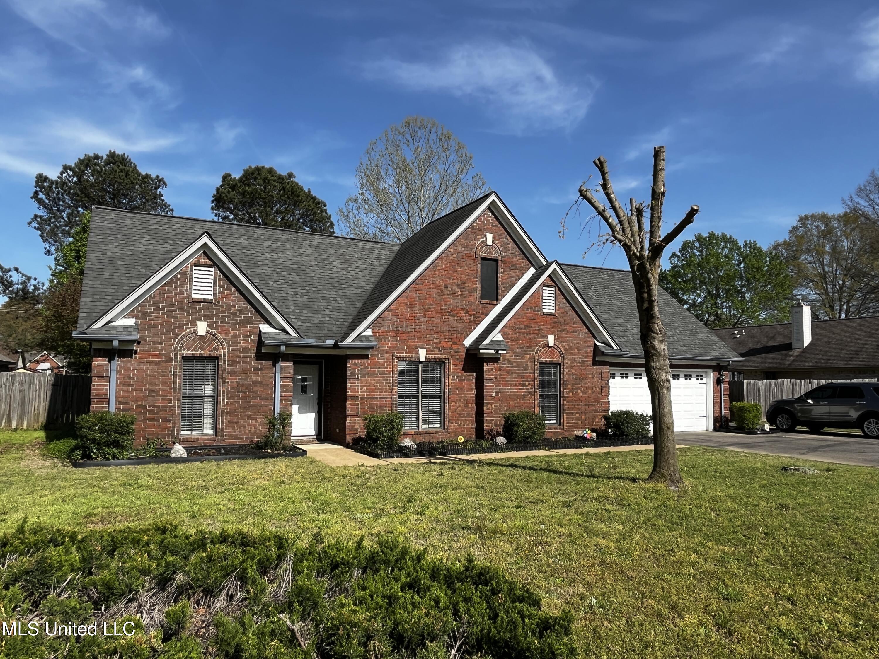 5302 Plum Tree Drive, Southaven, Mississippi image 32