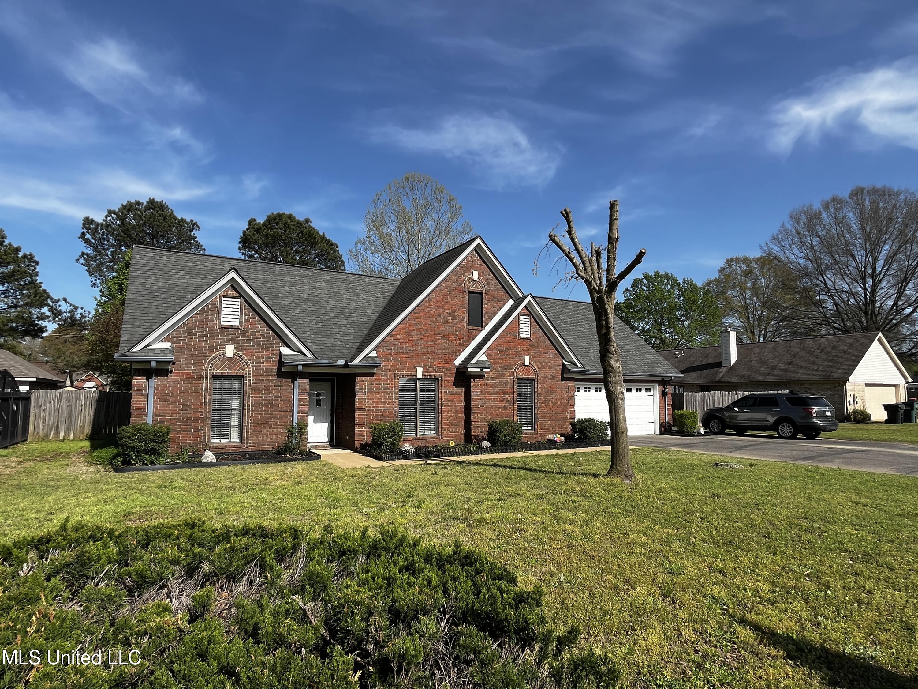 5302 Plum Tree Drive, Southaven, Mississippi image 33