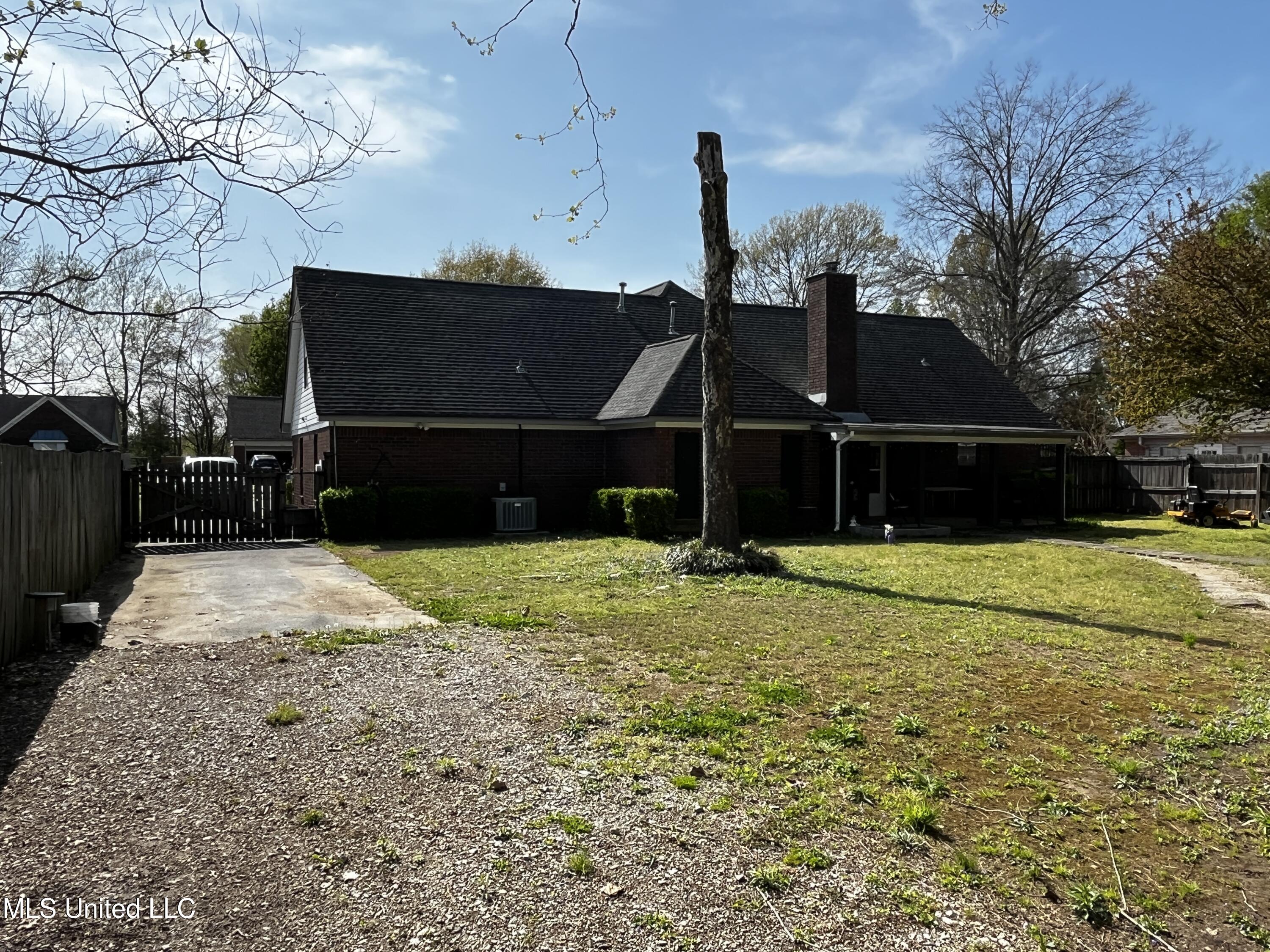 5302 Plum Tree Drive, Southaven, Mississippi image 27