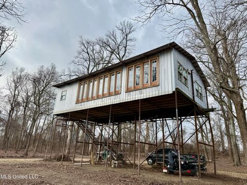 Homes For Sale - 746 S Prong Road<br/> Vidalia, LA 71373