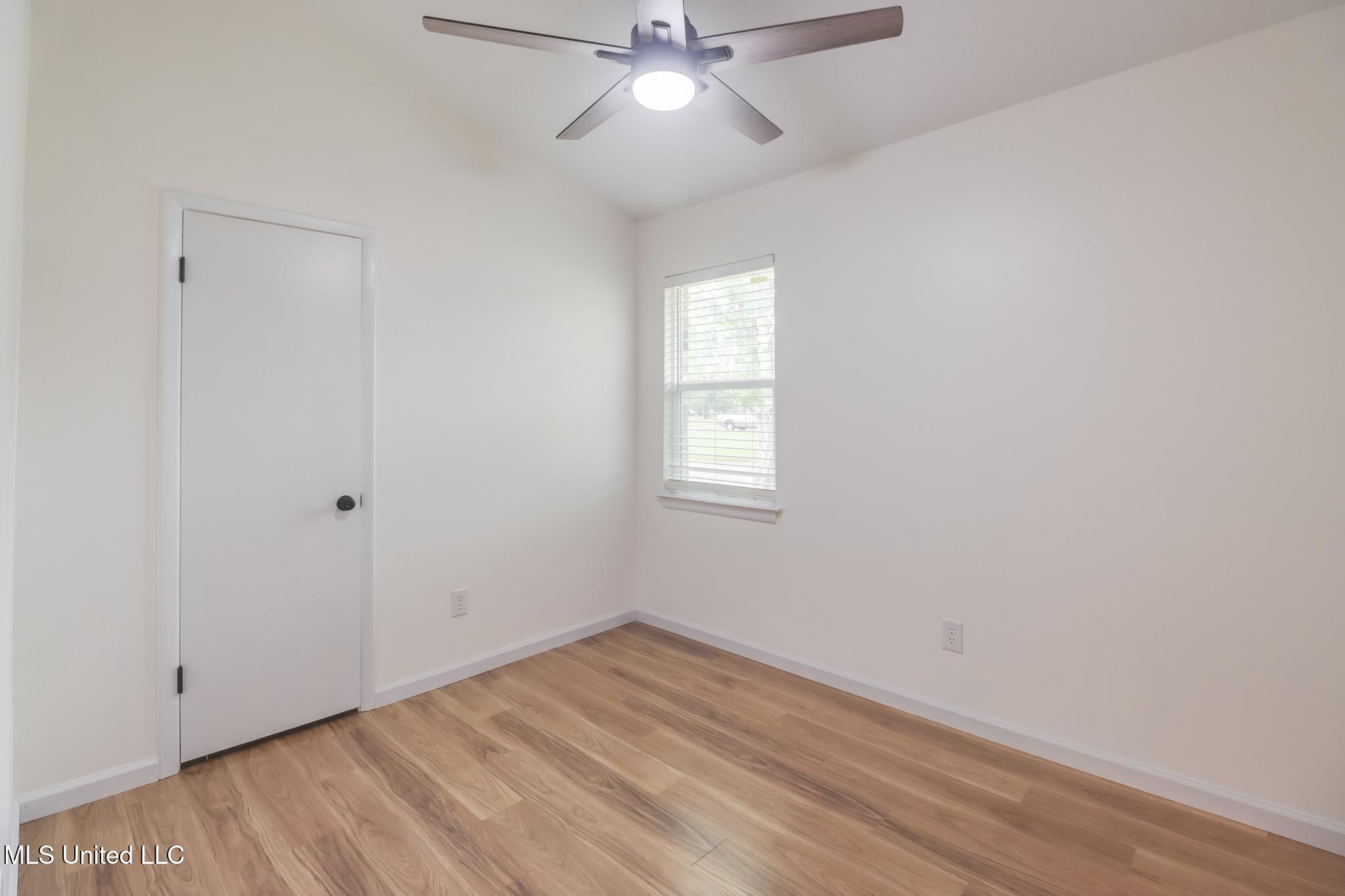 5403 Monaco Drive, Pascagoula, Mississippi image 19