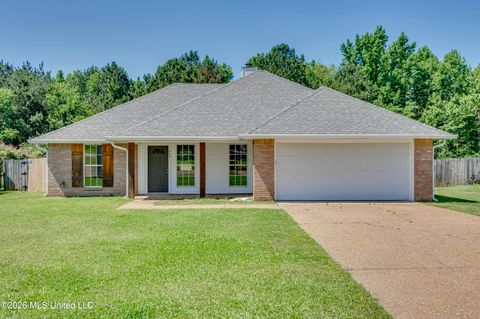 Homes For Sale - 663 Falcon Lane<br/> Rankin County, Florence, MS 39073