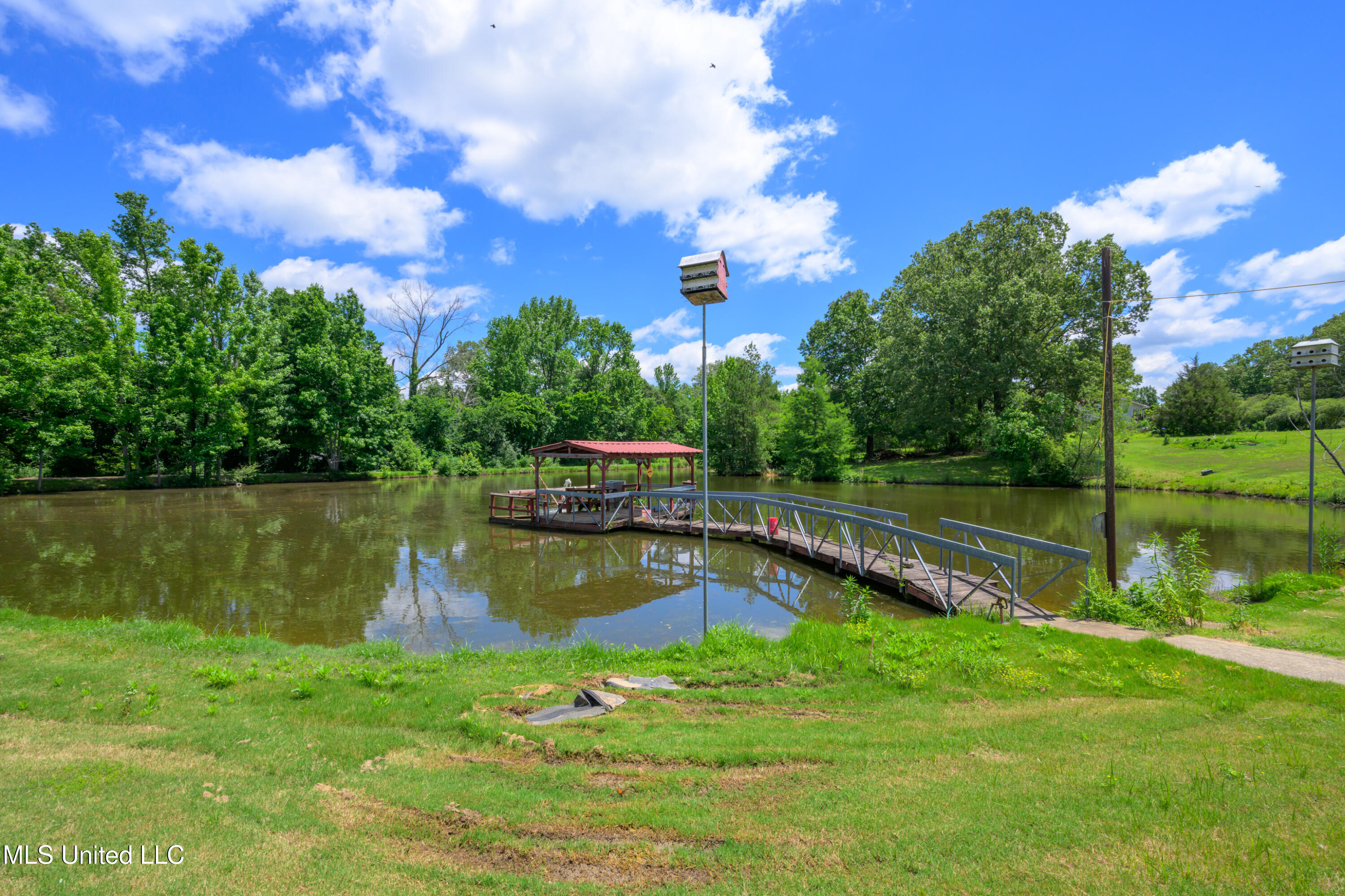 76 Peach Tree Road, Byhalia, Mississippi image 6