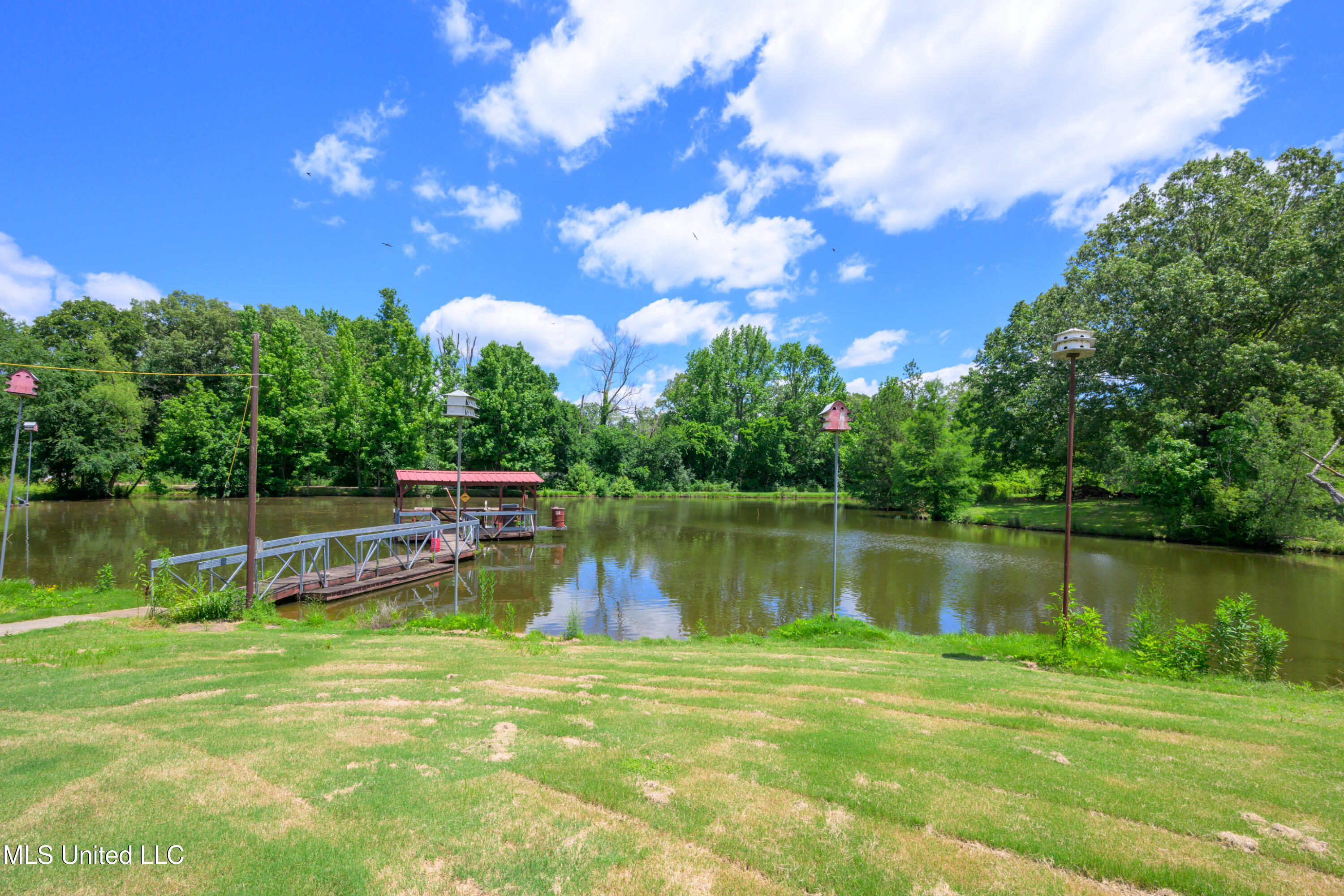 76 Peach Tree Road, Byhalia, Mississippi image 5
