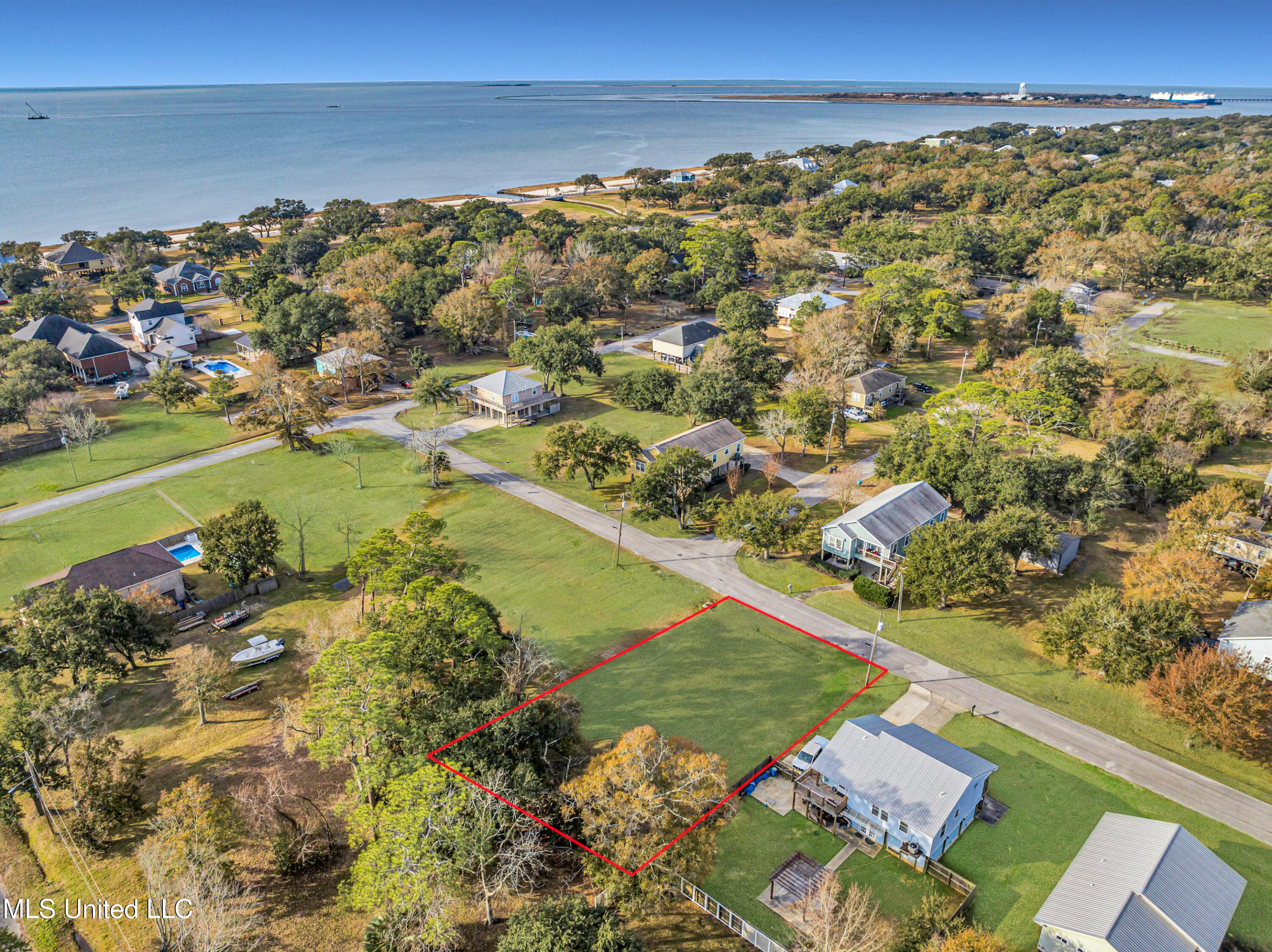 906 12th Street, Pascagoula, Mississippi image 8