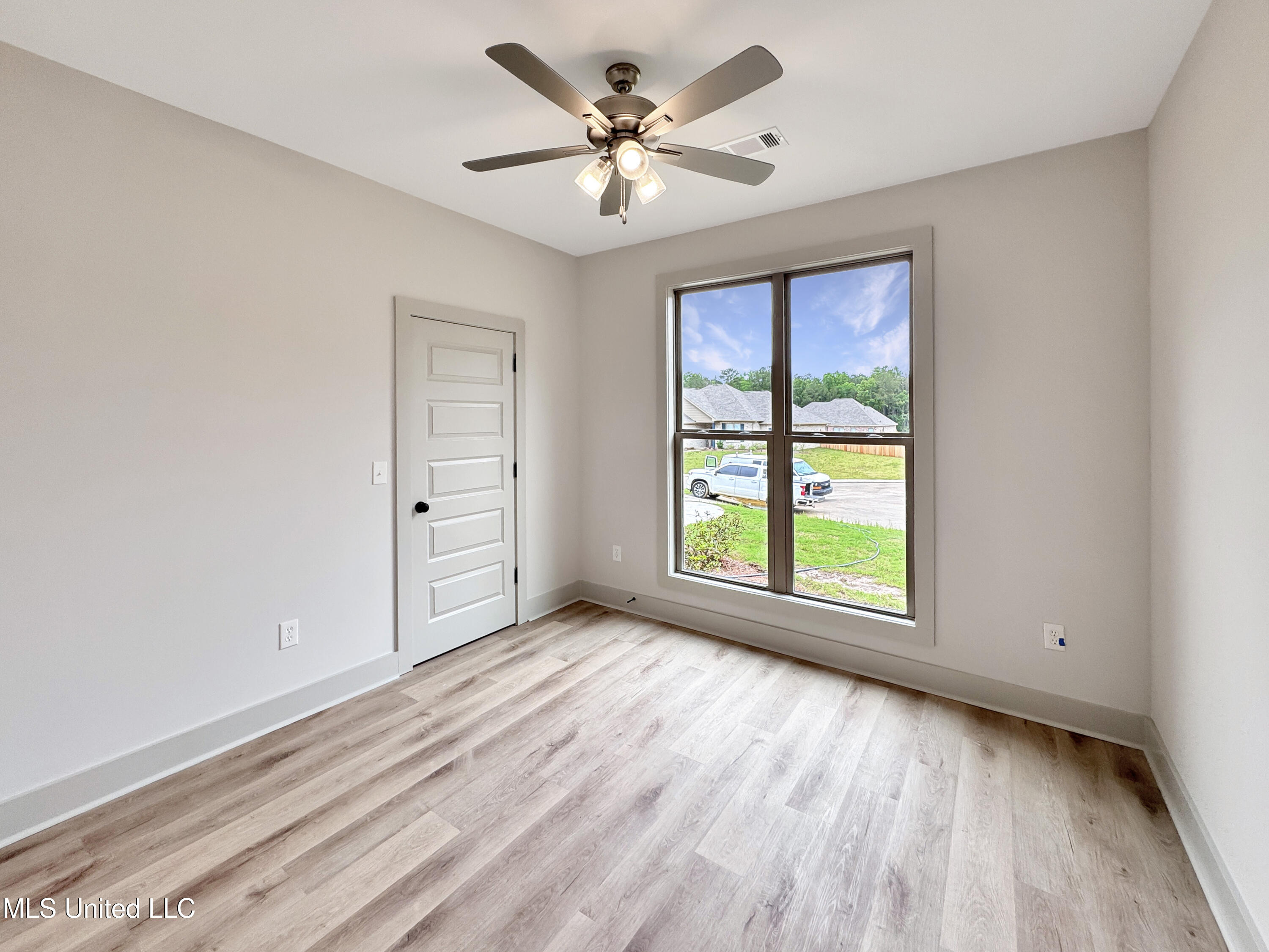 747 Magnolia Point Circle, Pearl, Mississippi image 21