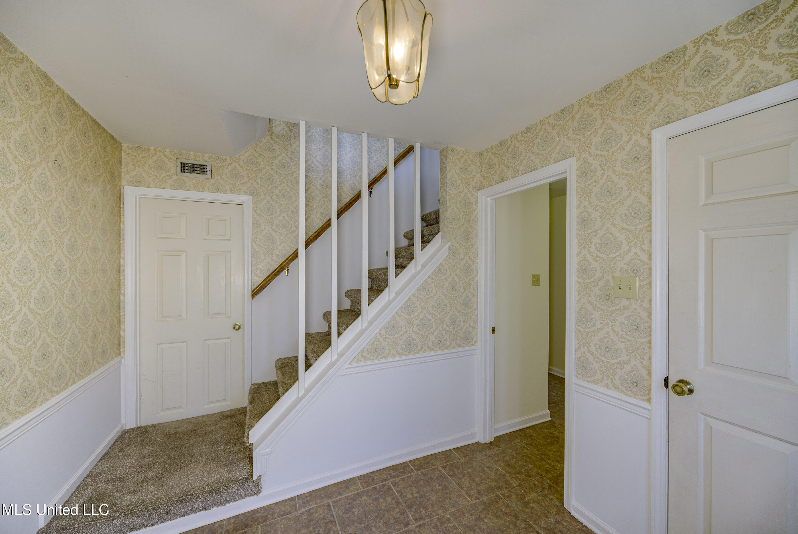 3 Rolling Hill Road, Vicksburg, Mississippi image 4