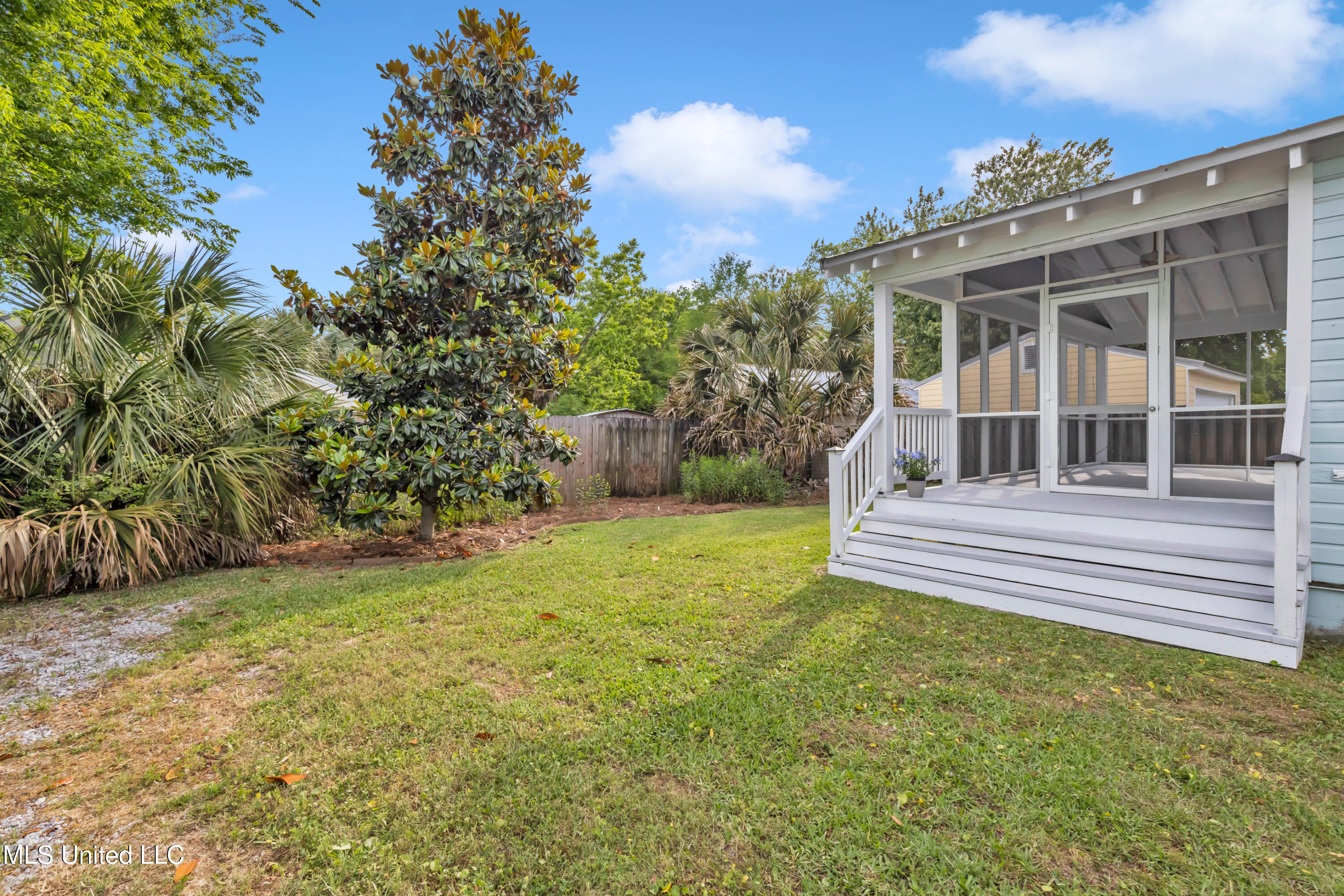 212 Washington Street, Bay Saint Louis, Mississippi image 30
