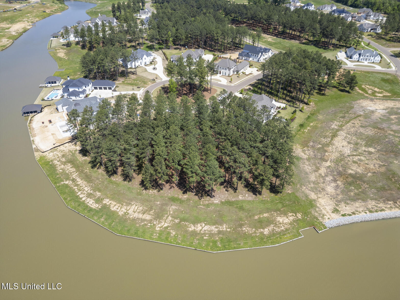 Bishop Pointe, Madison, Mississippi image 4