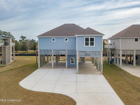 1324 ENOS ST, DIAMONDHEAD, MS 39525 - Image facd95bca2133c601dbeef1d92c03e0f/3286457334