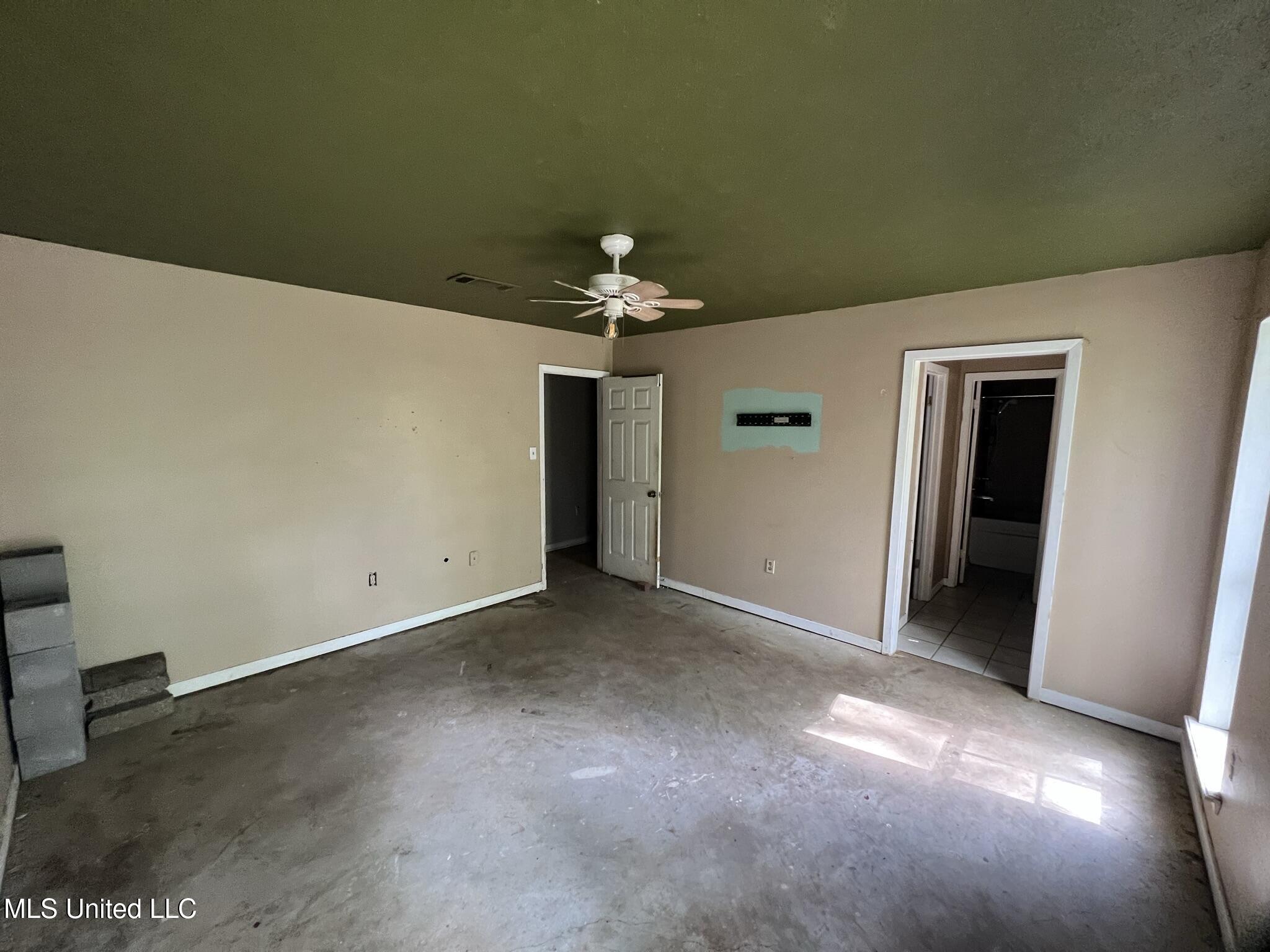 2339 N Pine Lea Drive, Jackson, Mississippi image 20