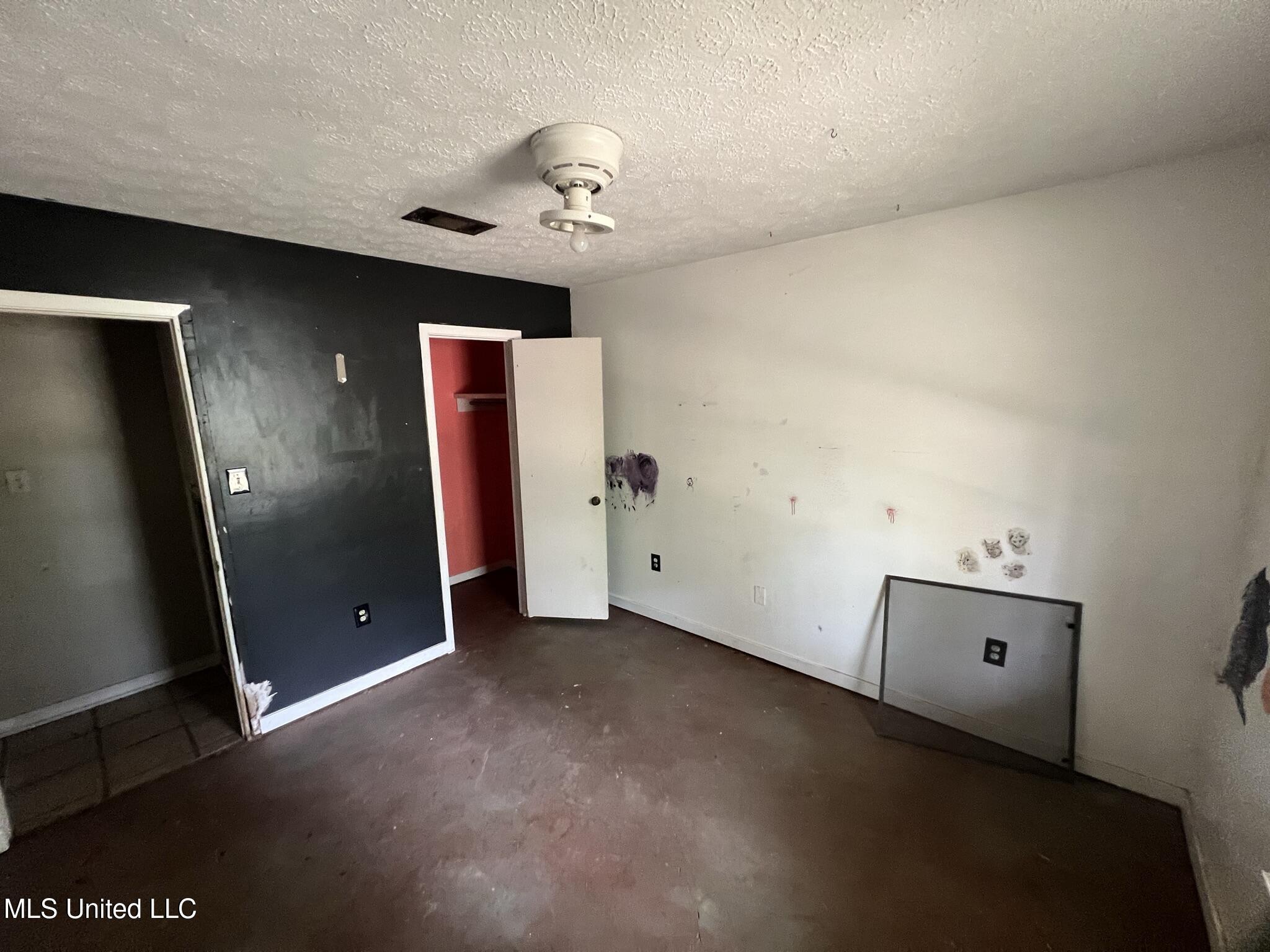 2339 N Pine Lea Drive, Jackson, Mississippi image 30