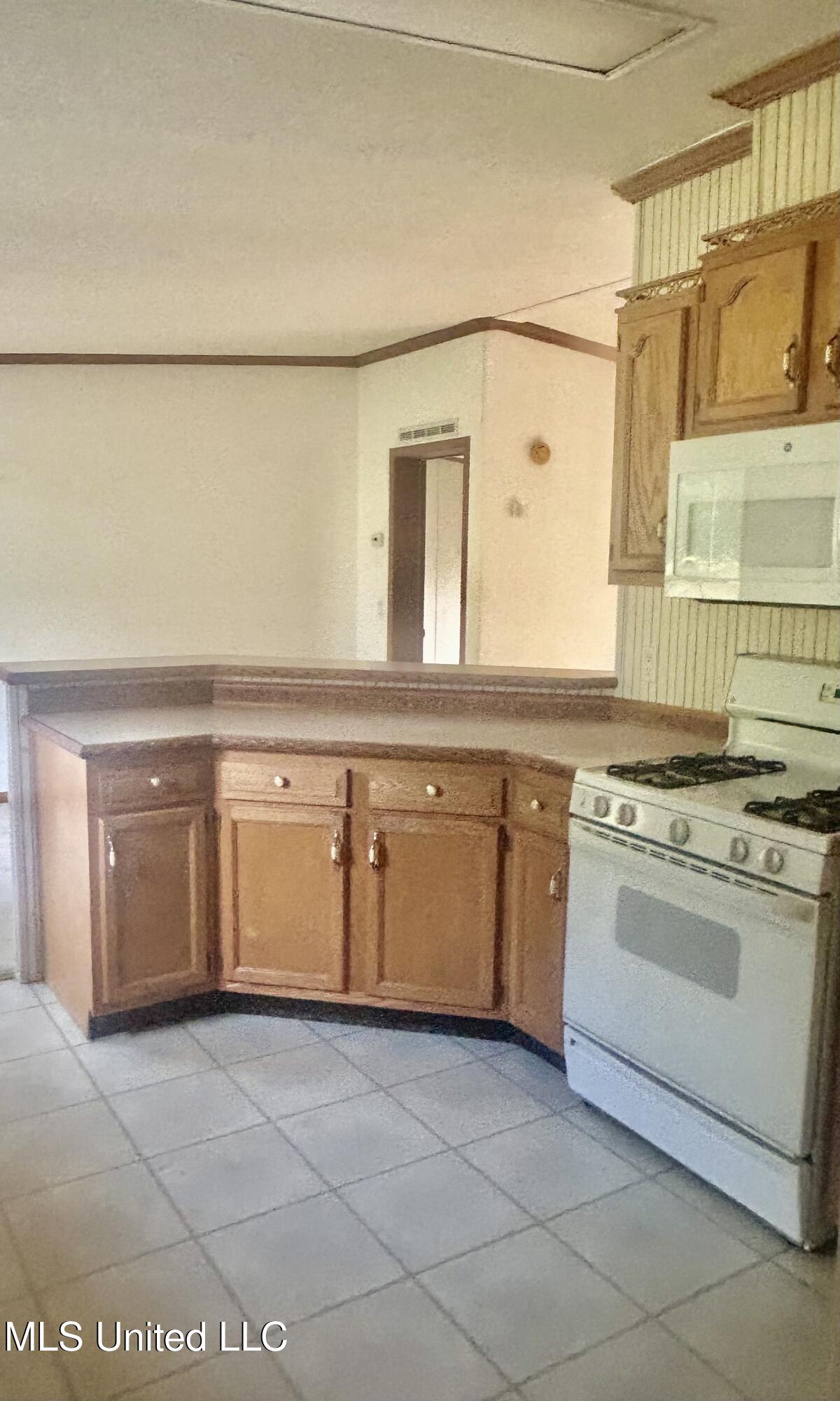 68 Stafford Wells Loop Loop, Winona, Mississippi image 7
