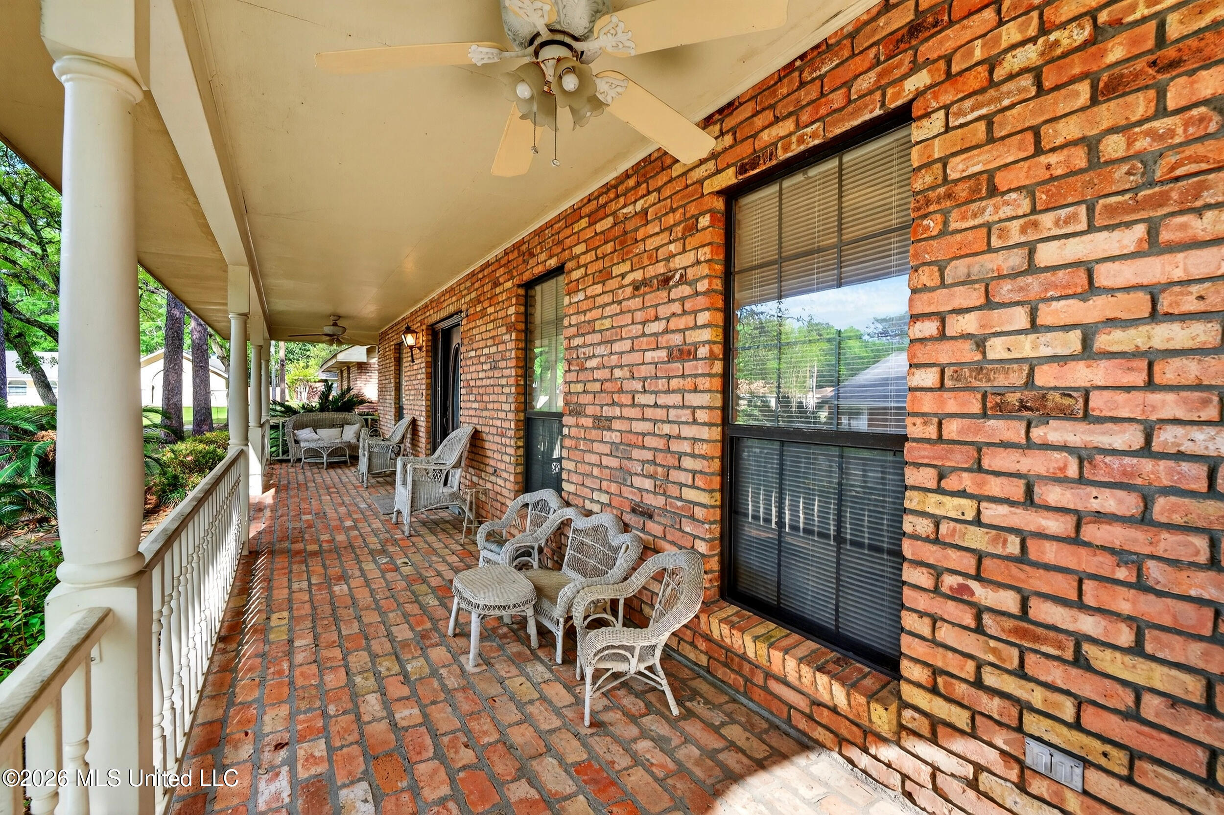 105 Country Club Drive