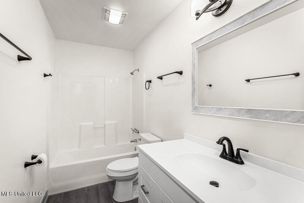 15012 W Nassau Circle, Biloxi, Mississippi image 18