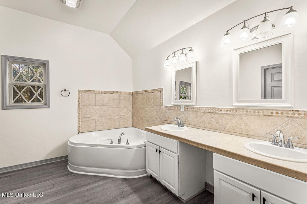 15012 W Nassau Circle, Biloxi, Mississippi image 11