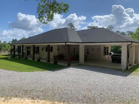 Homes For Sale - 28385 16 Section Road<br/> Pass Christian, MS 39571