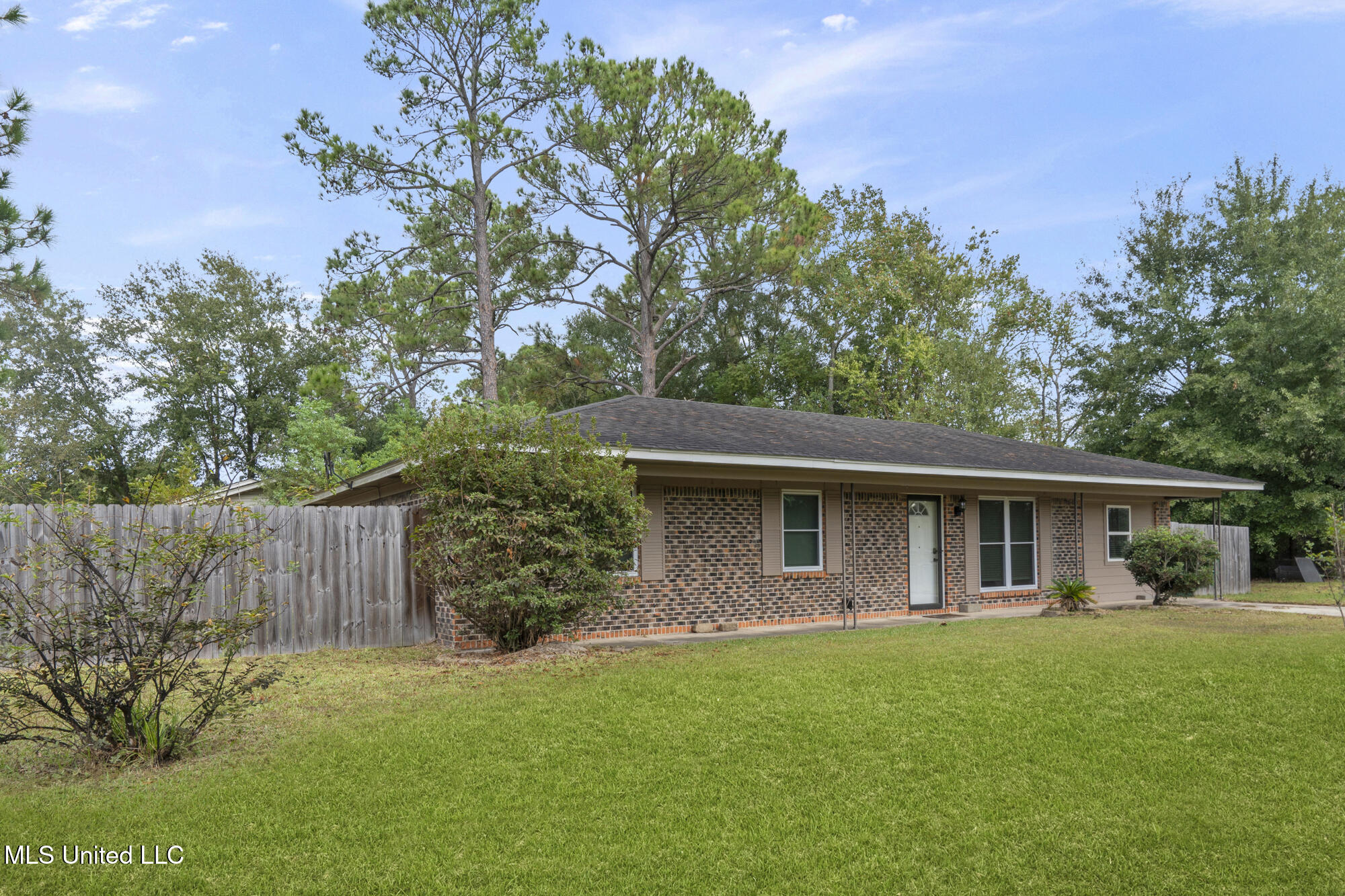 100 Grand Teton Avenue, Ocean Springs, Mississippi image 3