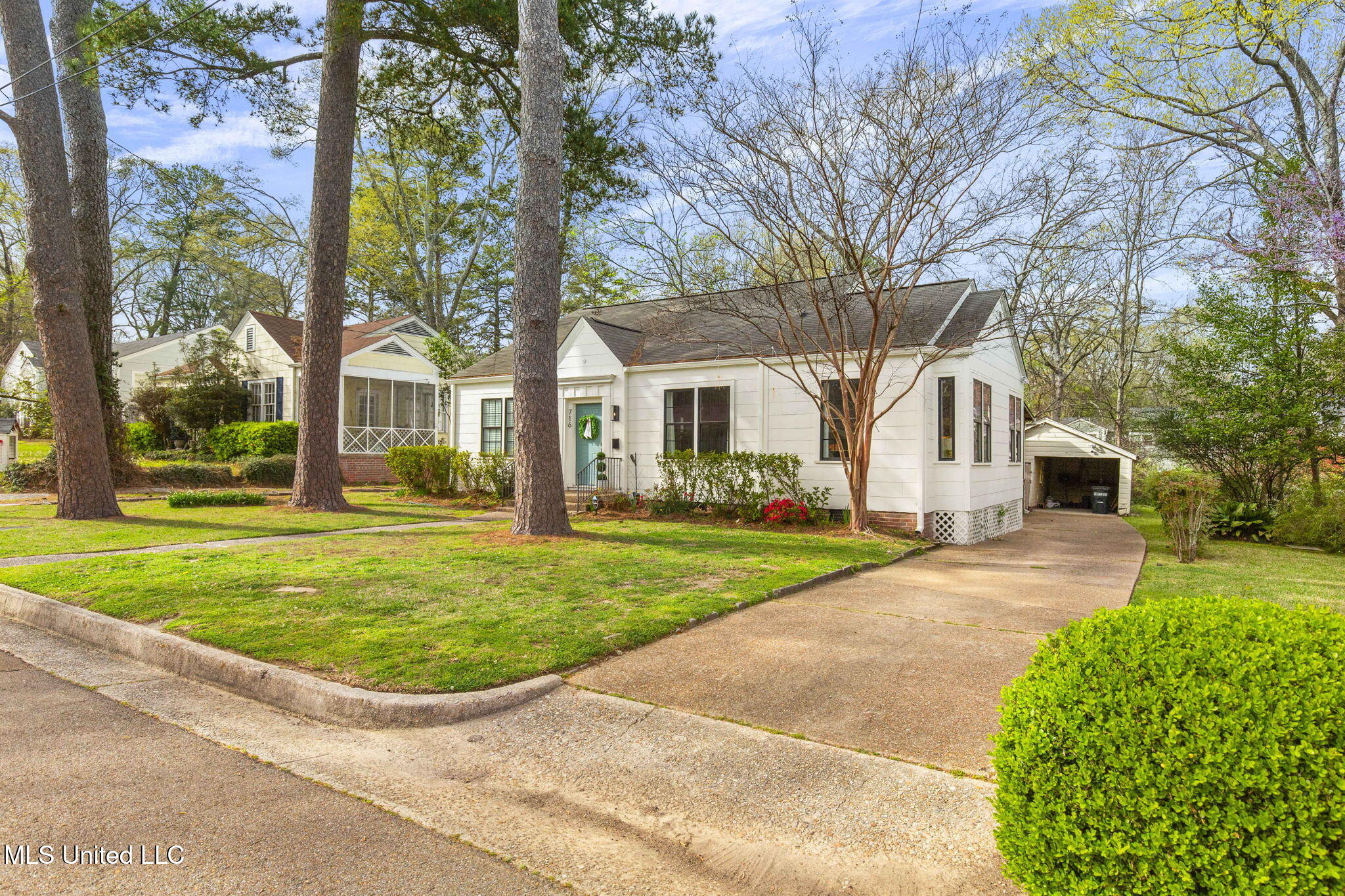 716 Pennsylvania Avenue, Jackson, Mississippi image 2