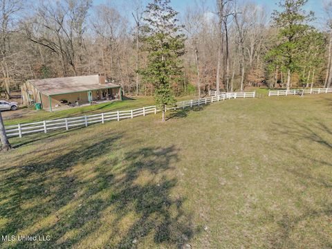 Homes For Sale - 13645 Louisiana 10<br/> Saint Francisville, LA 70775