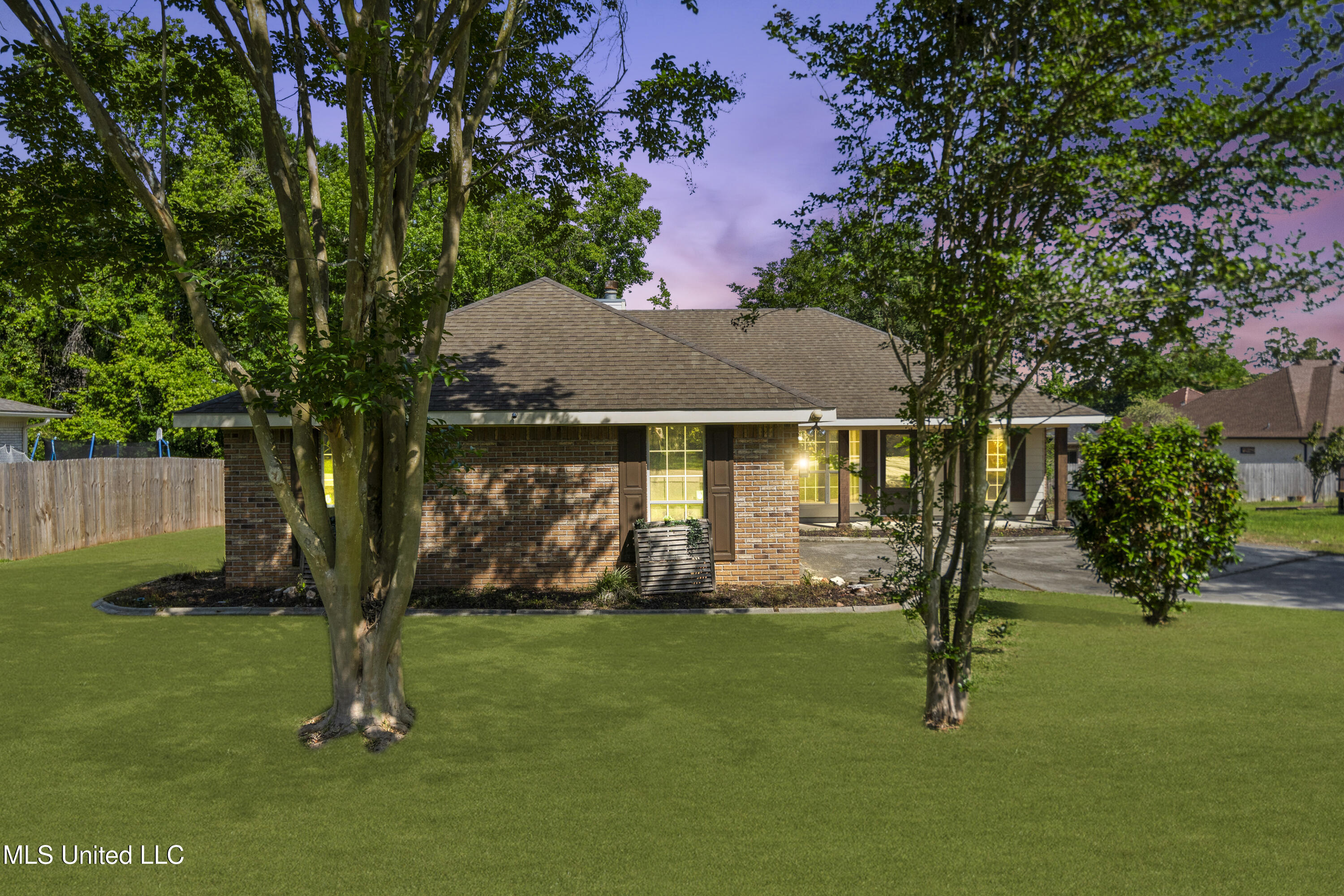 87133 Golf Club Drive, Diamondhead, Mississippi image 6