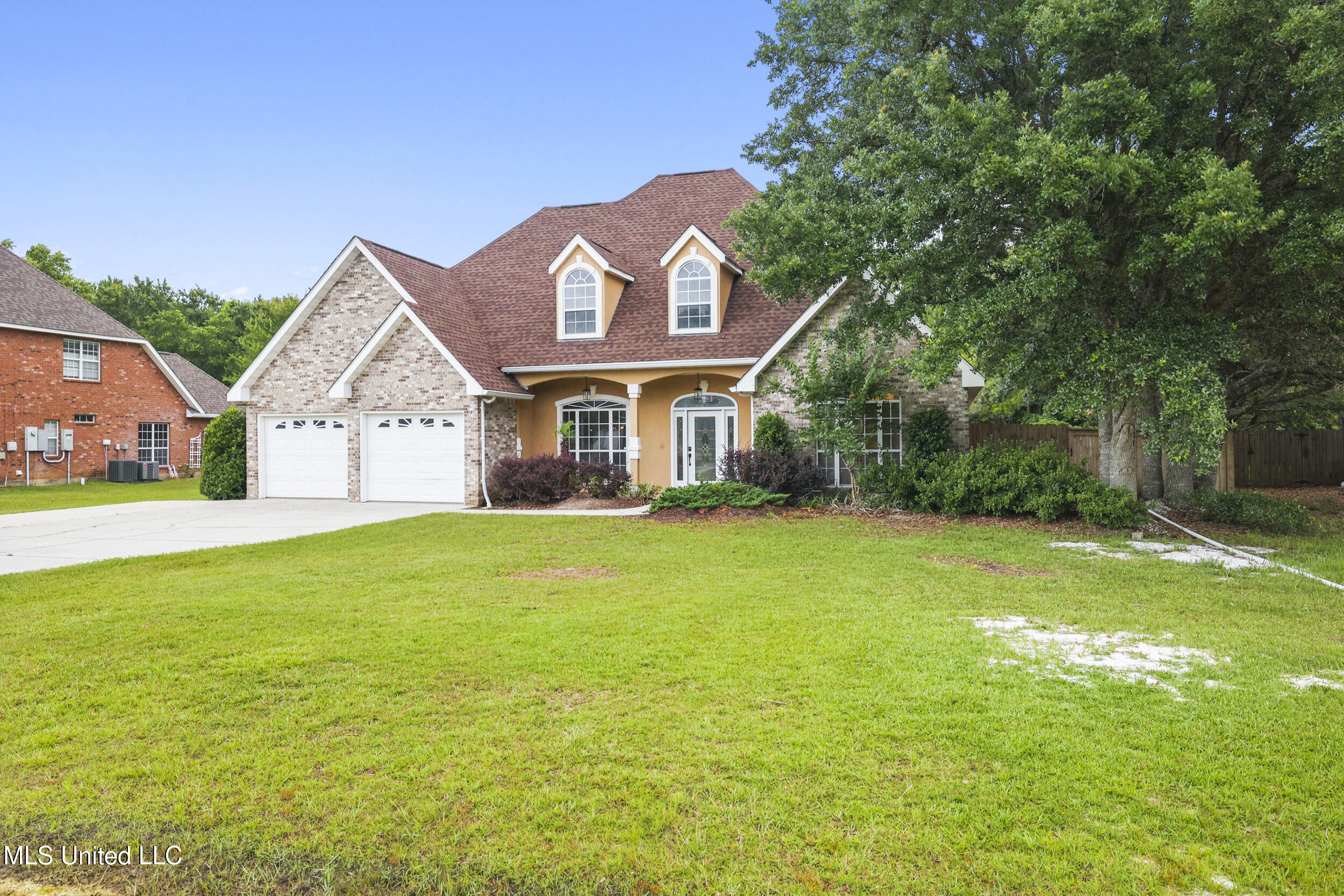 1817 Shelby Lane, Ocean Springs, Mississippi image 3