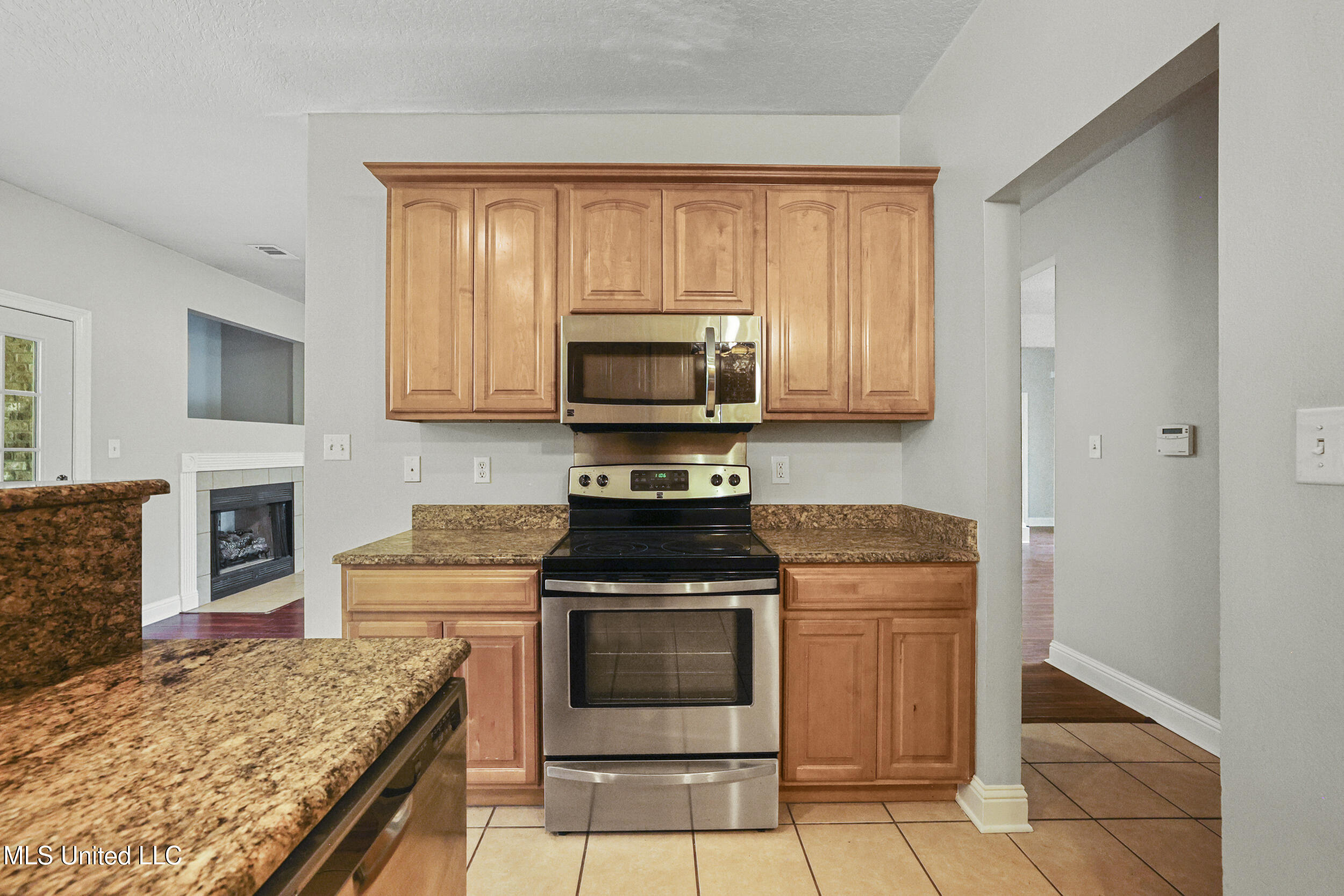 1817 Shelby Lane, Ocean Springs, Mississippi image 22