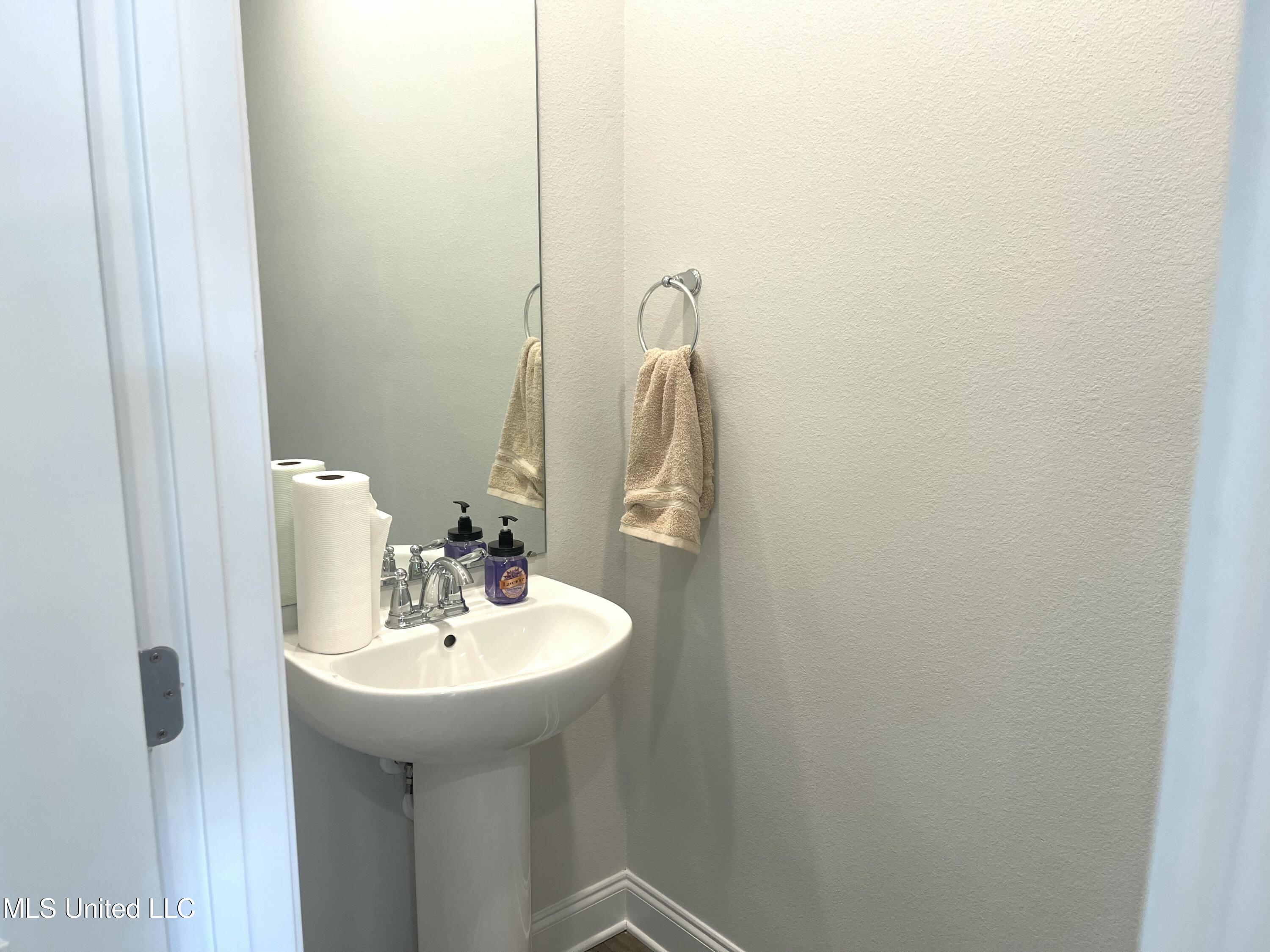 134 Debuys Road, Biloxi, Mississippi image 8