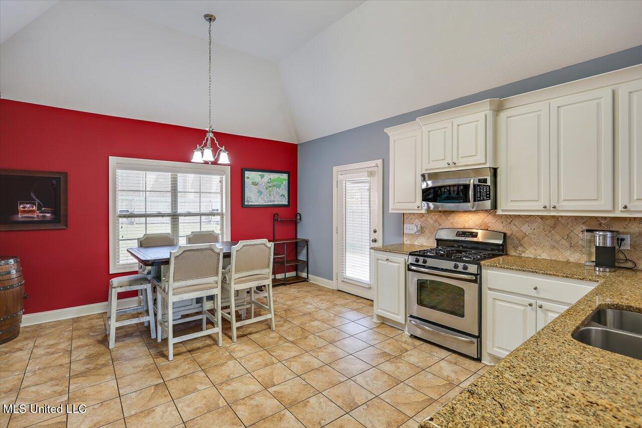 1004 Abundance Place, Flowood, Mississippi image 11