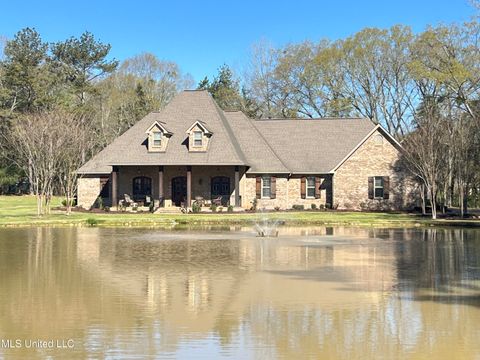 Homes For Sale - 210 White Street<br/> Florence, MS 39073