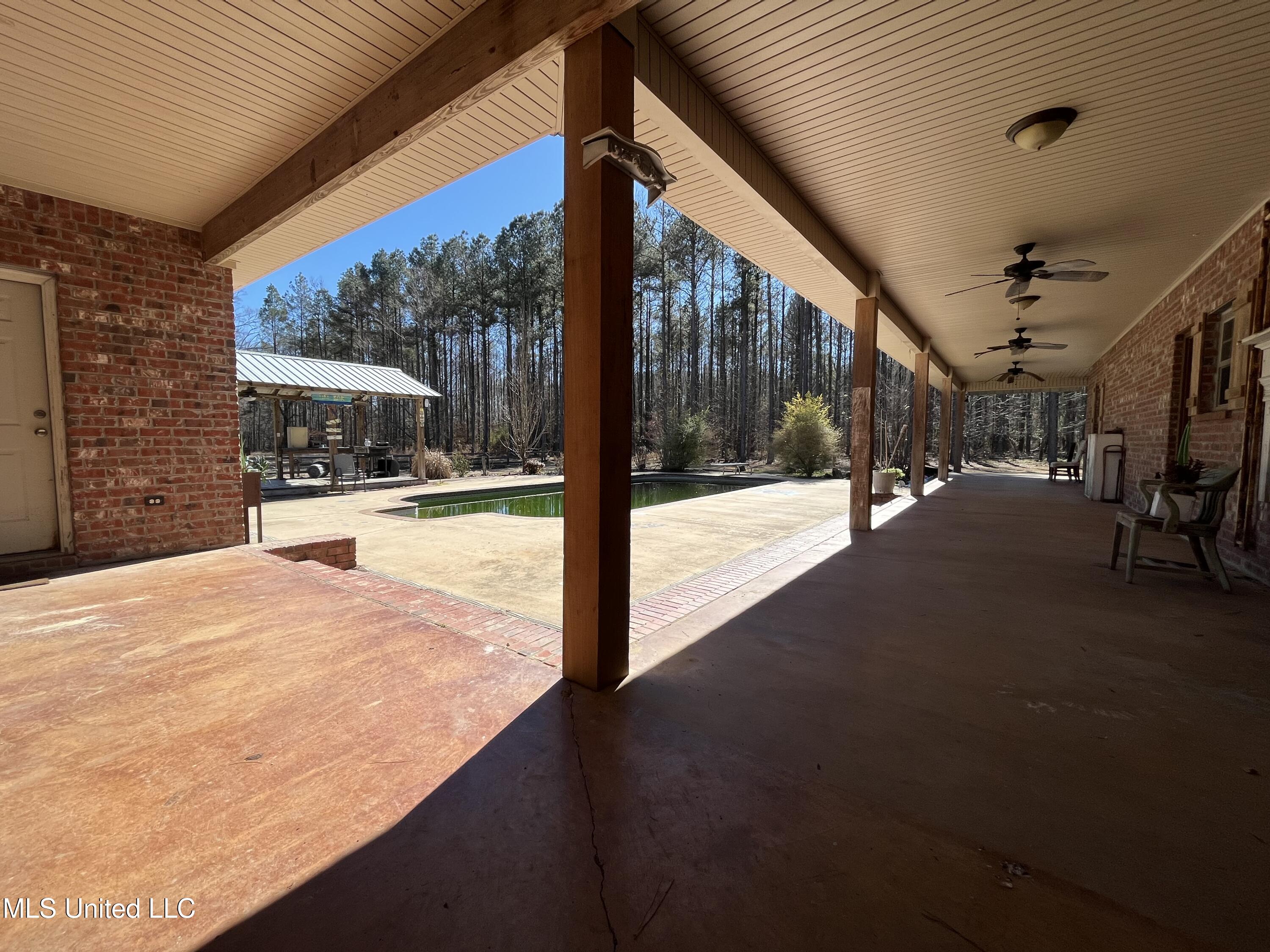 3110 Sumrall Road, Crystal Springs, Mississippi image 3