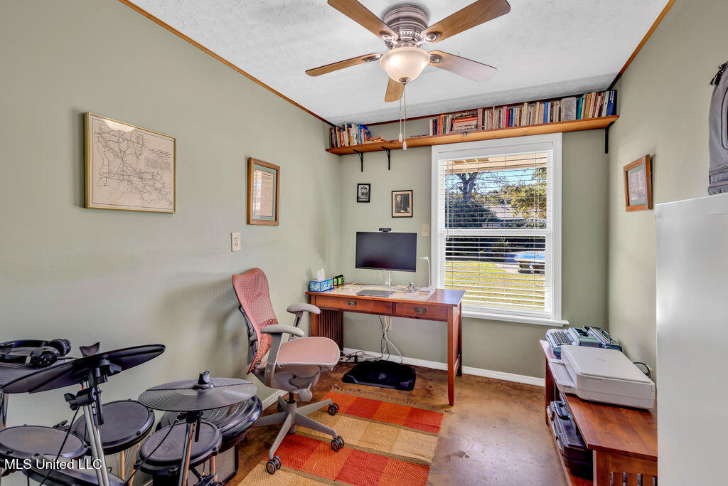 730 Parkwood Drive, Long Beach, Mississippi image 37