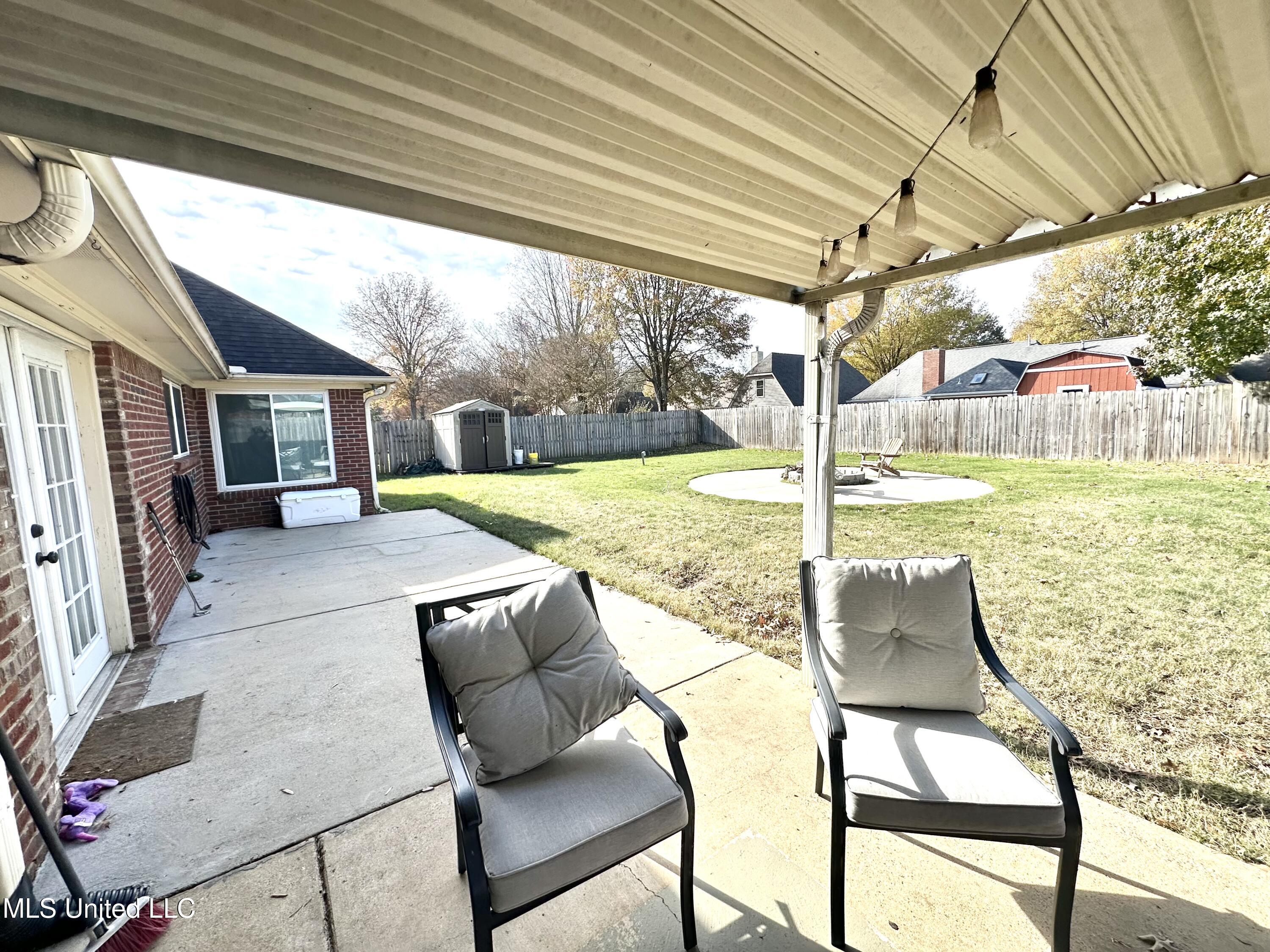 5893 E White Ridge Circle, Olive Branch, Mississippi image 23