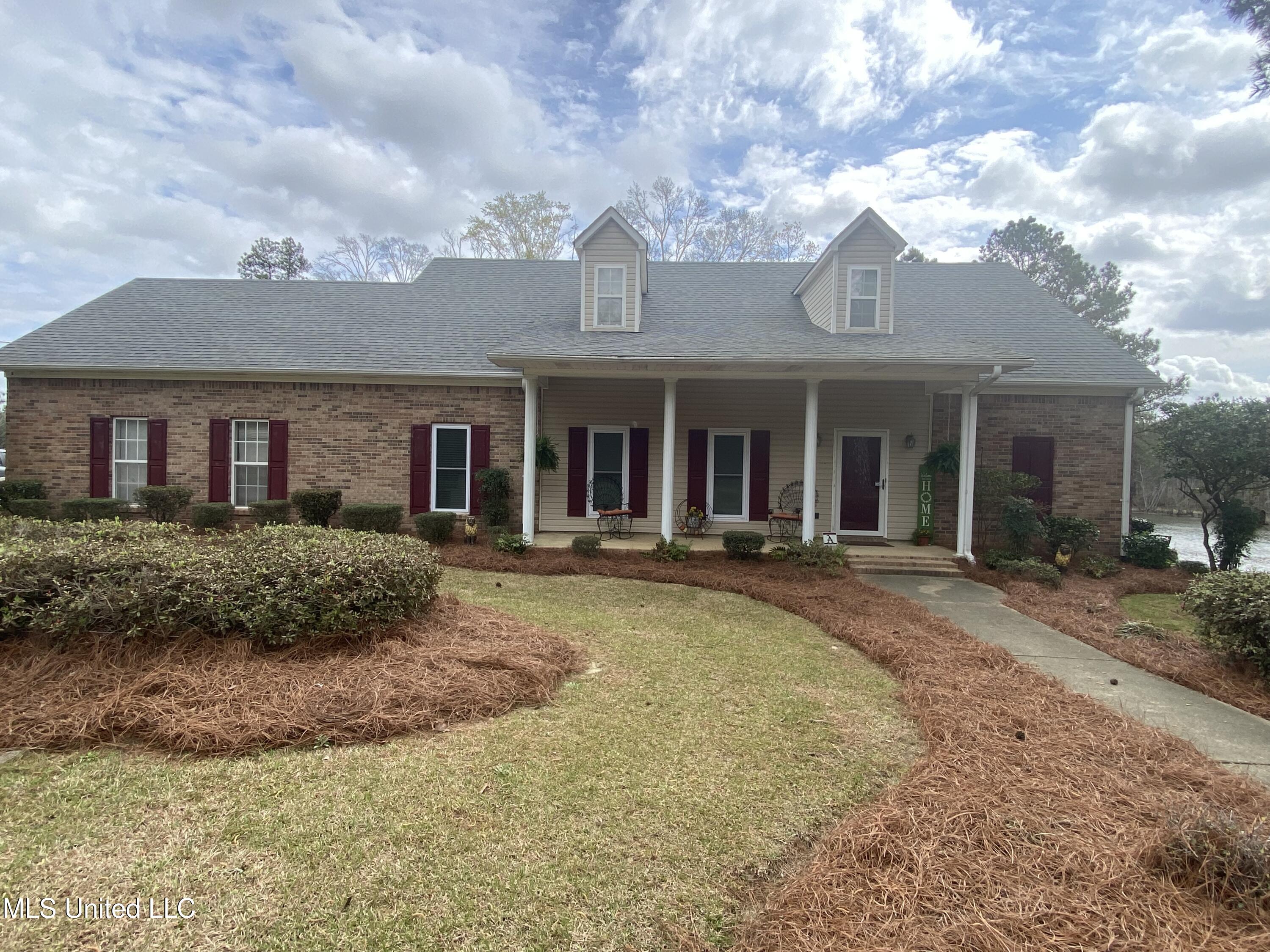 12130 Springridge Road, Terry, Mississippi image 1