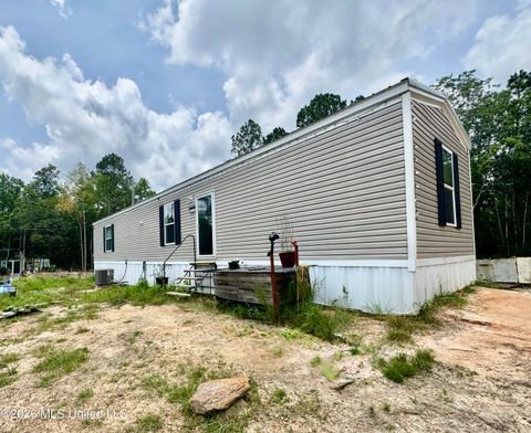 Mobile Home For Sale - 27225 W Bull Creek Drive<br/> Perkinston, MS 39573